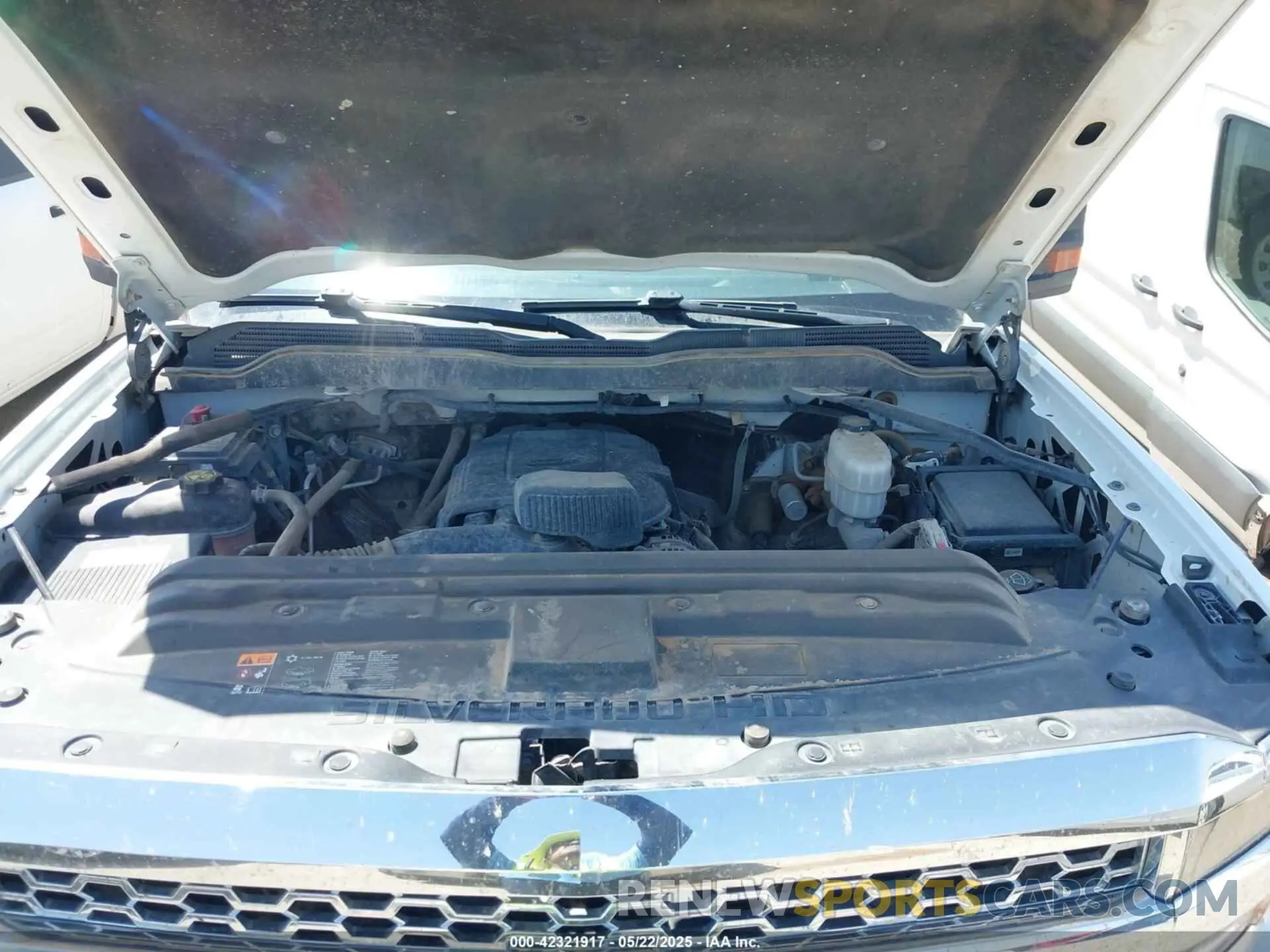 10 Photograph of a damaged car 1GC1KSEG3KF247075 CHEVROLET SILVERADO 2500HD 2019