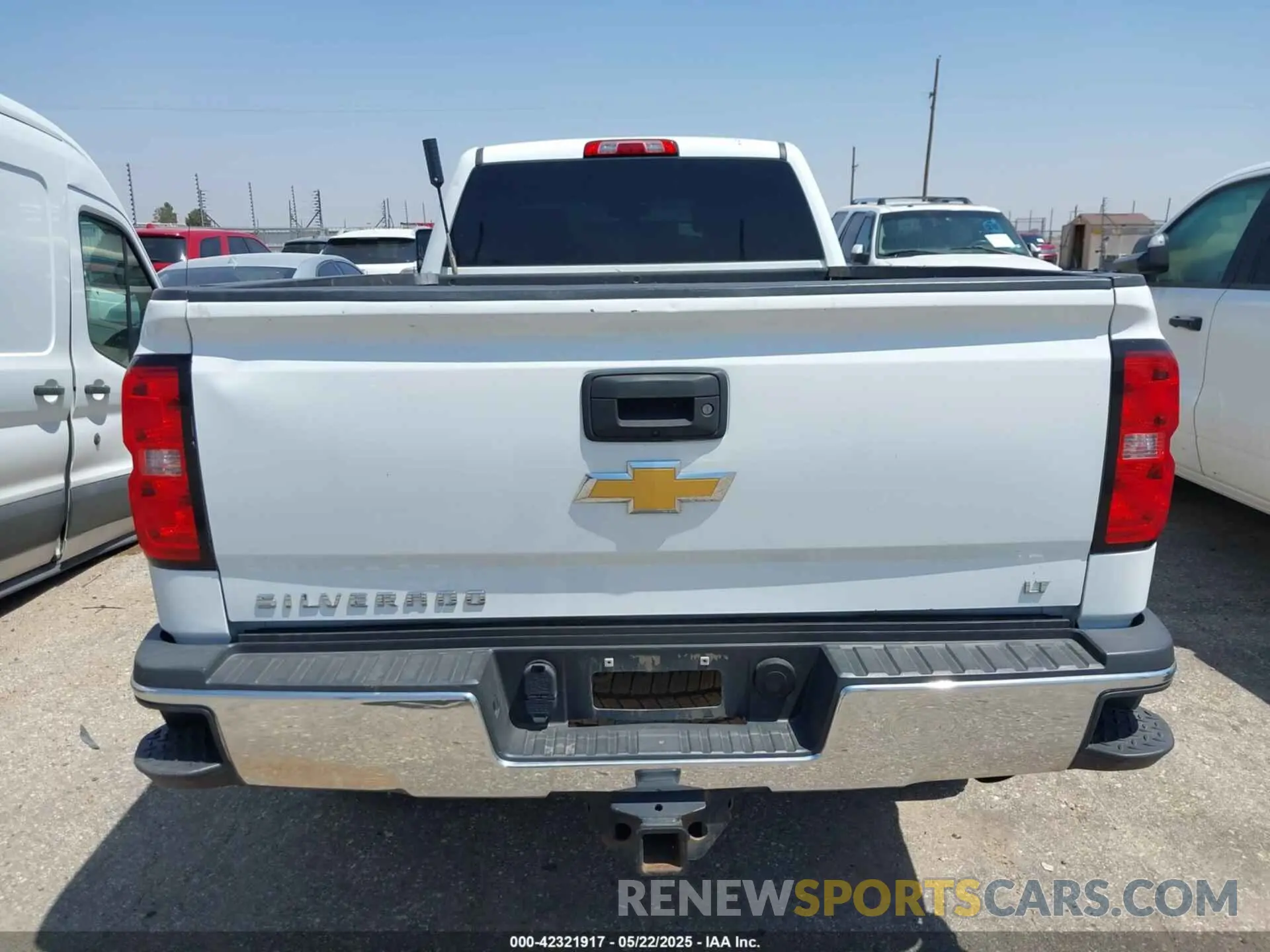 16 Photograph of a damaged car 1GC1KSEG3KF247075 CHEVROLET SILVERADO 2500HD 2019