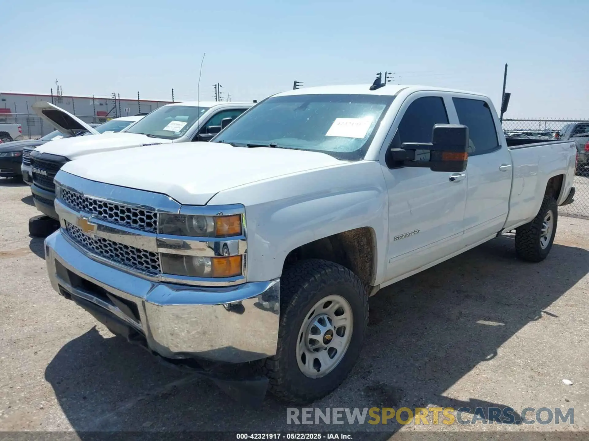 2 Photograph of a damaged car 1GC1KSEG3KF247075 CHEVROLET SILVERADO 2500HD 2019