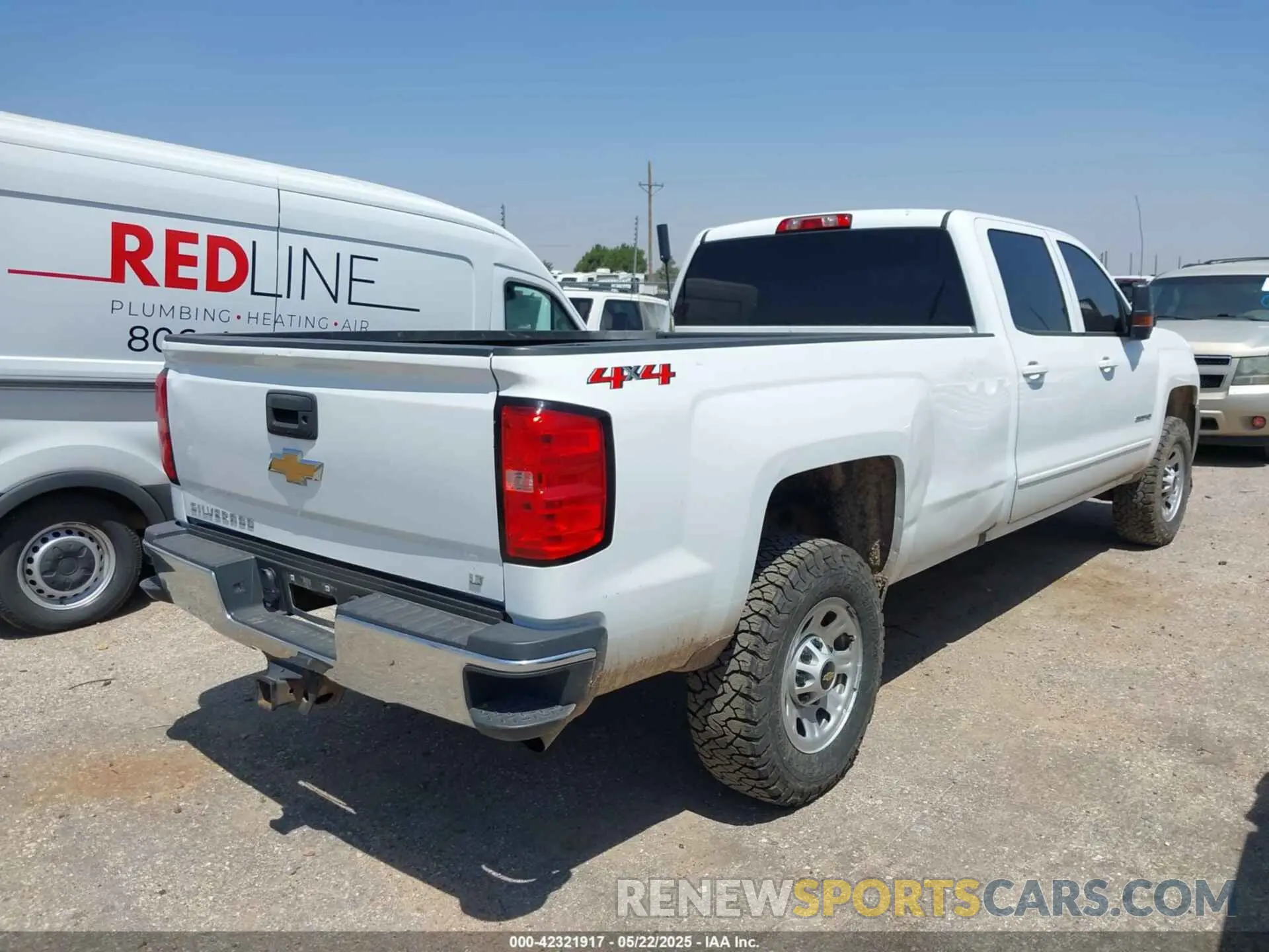 4 Photograph of a damaged car 1GC1KSEG3KF247075 CHEVROLET SILVERADO 2500HD 2019