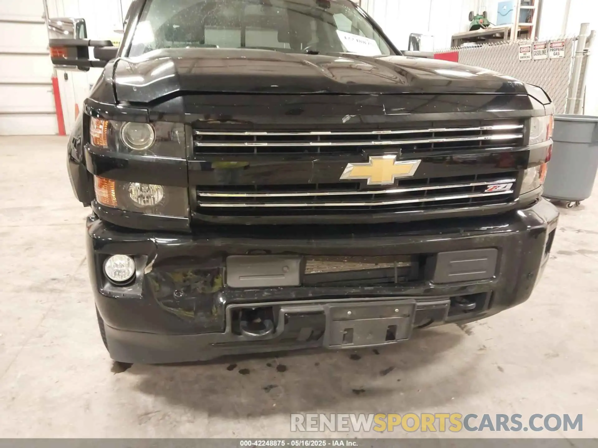6 Photograph of a damaged car 1GC1KSEGXKF105225 CHEVROLET SILVERADO 2500HD 2019