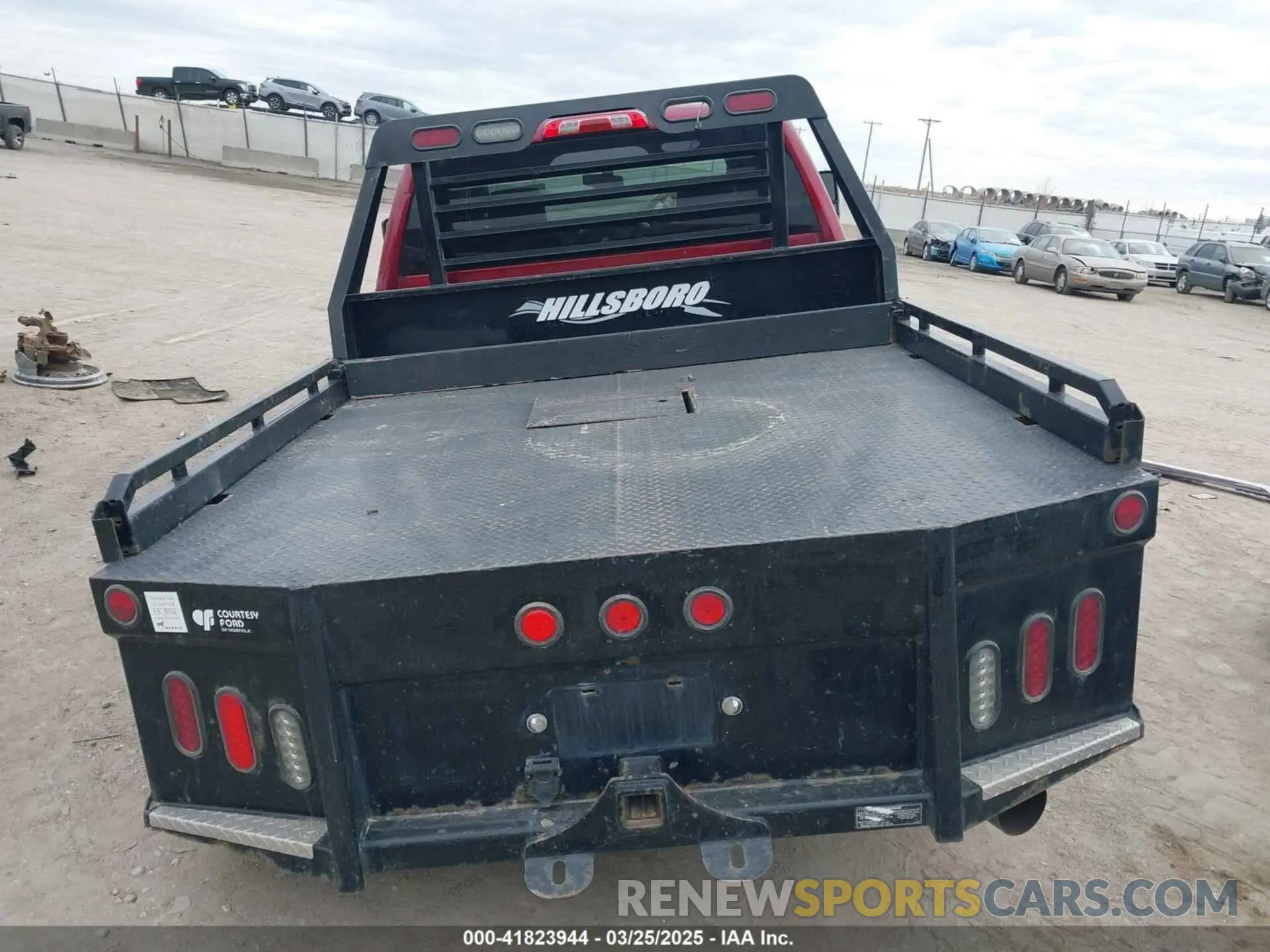 16 Photograph of a damaged car 1GC1KSEY9KF103023 CHEVROLET SILVERADO 2500HD 2019