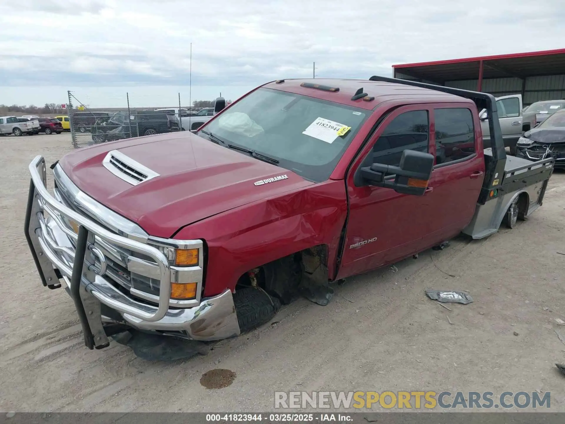 2 Photograph of a damaged car 1GC1KSEY9KF103023 CHEVROLET SILVERADO 2500HD 2019