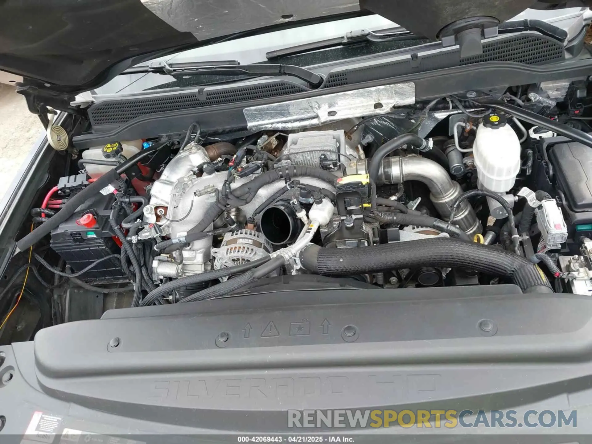 10 Photograph of a damaged car 1GC1KTEY0KF240261 CHEVROLET SILVERADO 2500HD 2019