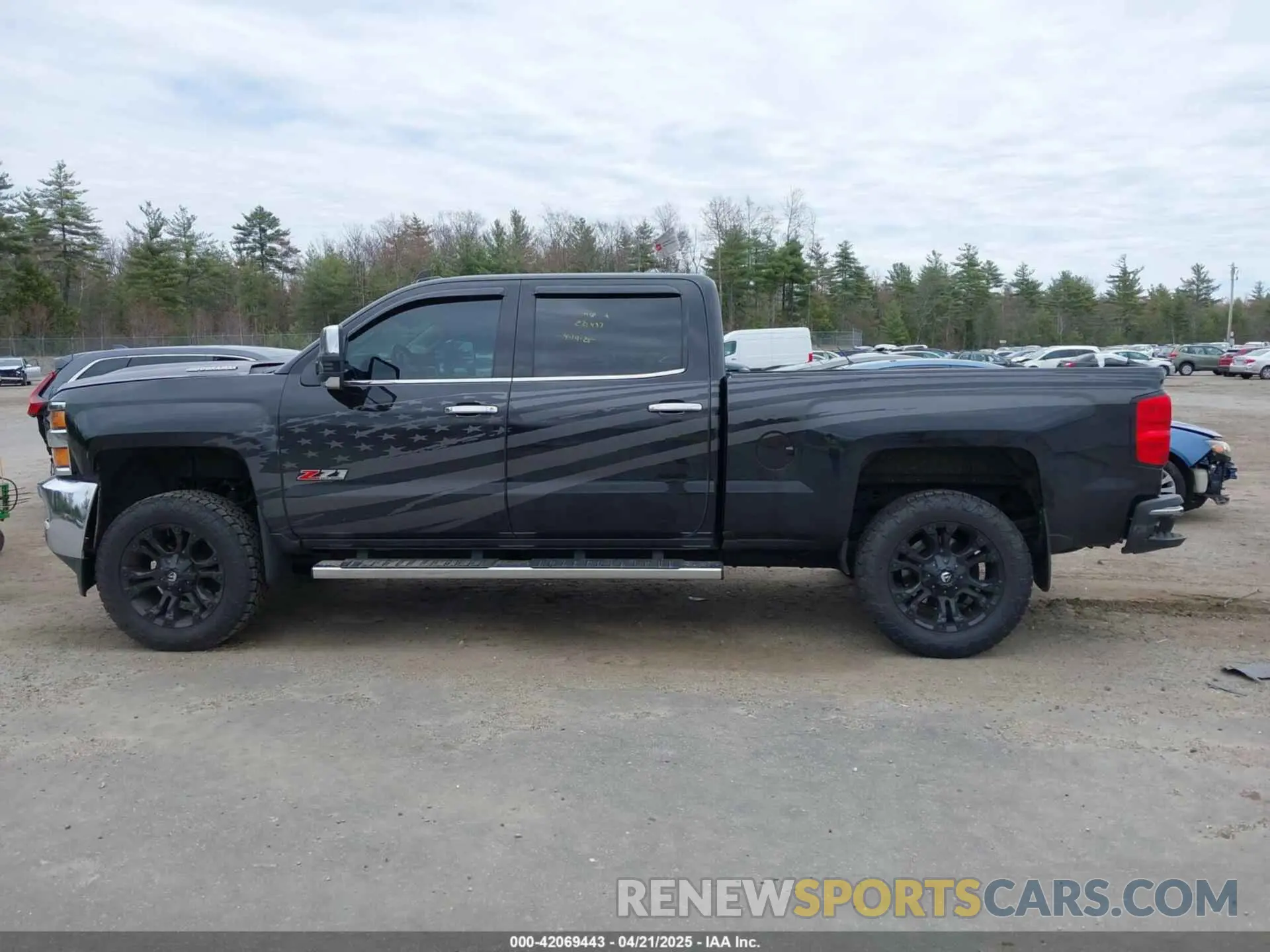 14 Photograph of a damaged car 1GC1KTEY0KF240261 CHEVROLET SILVERADO 2500HD 2019