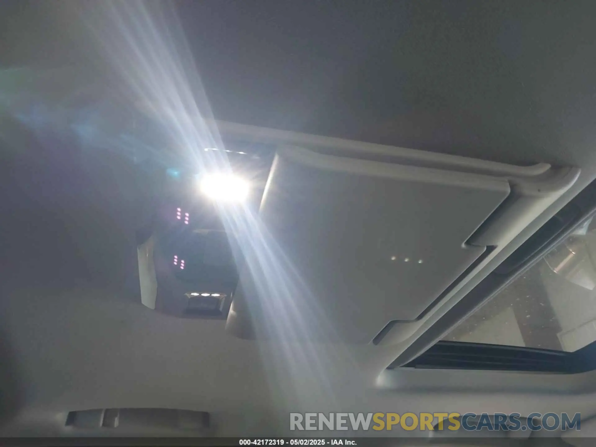 18 Photograph of a damaged car 1GC1KTEY1KF150438 CHEVROLET SILVERADO 2500HD 2019