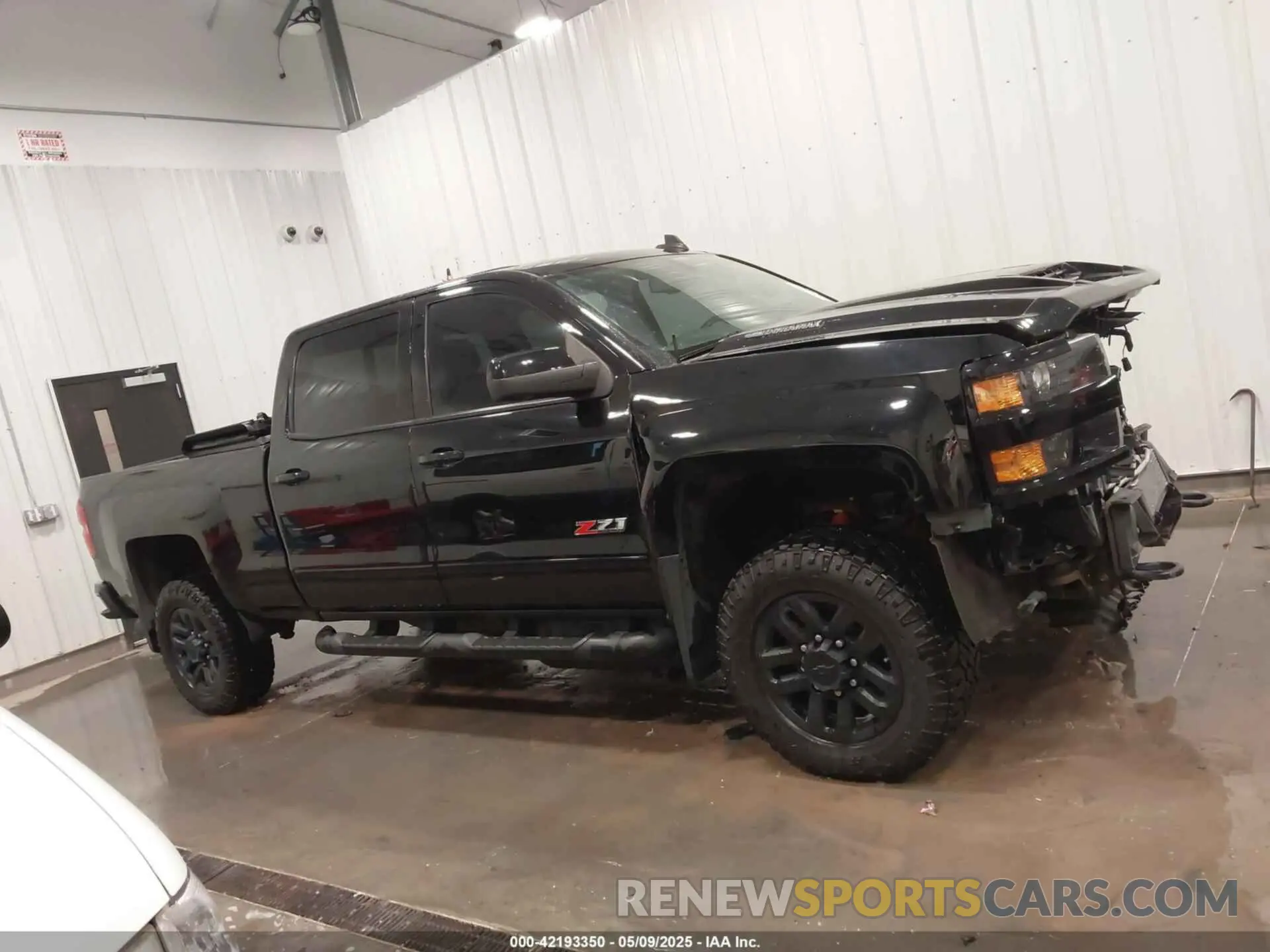 14 Photograph of a damaged car 1GC1KTEY3KF150098 CHEVROLET SILVERADO 2500HD 2019