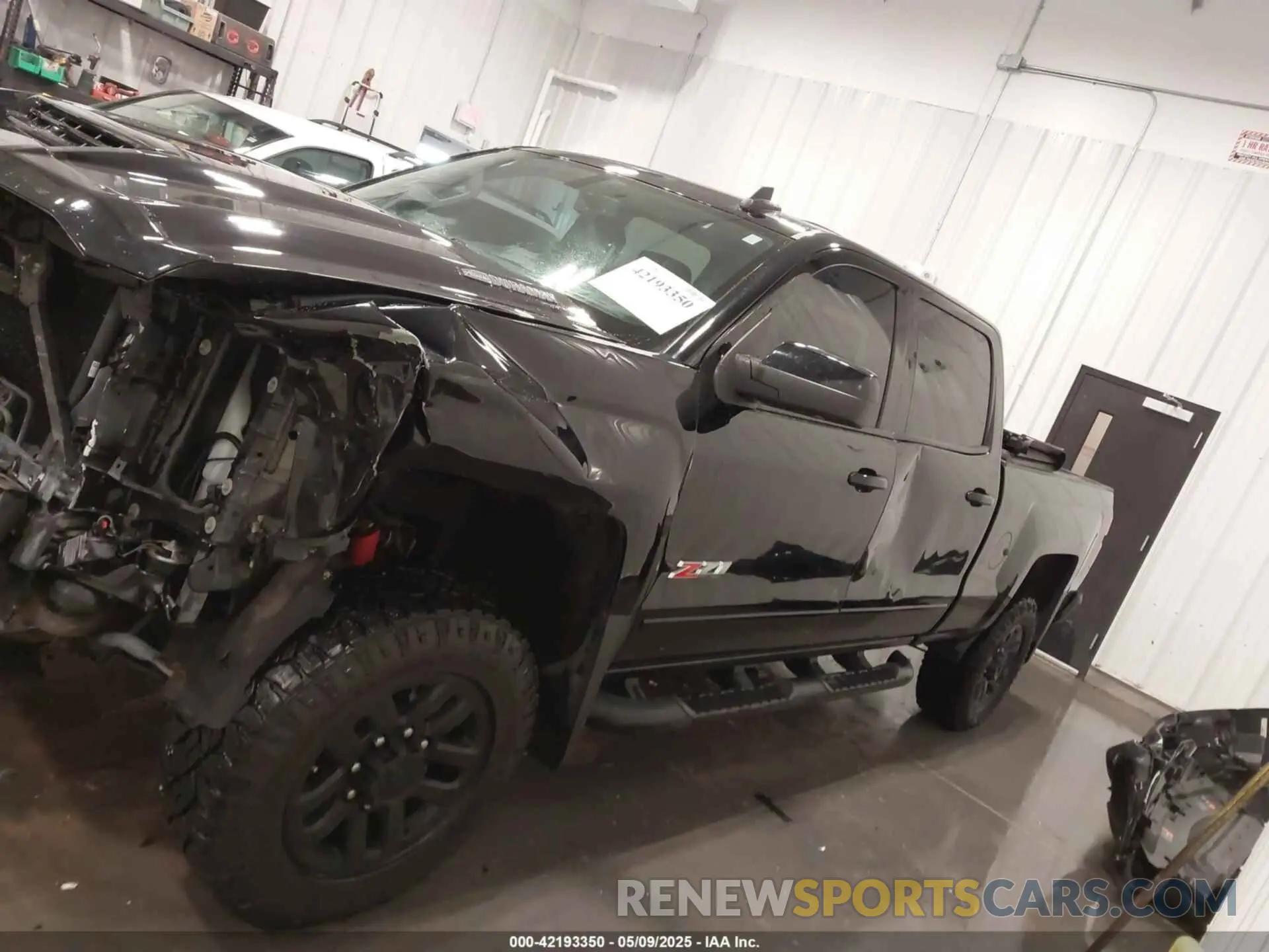15 Photograph of a damaged car 1GC1KTEY3KF150098 CHEVROLET SILVERADO 2500HD 2019