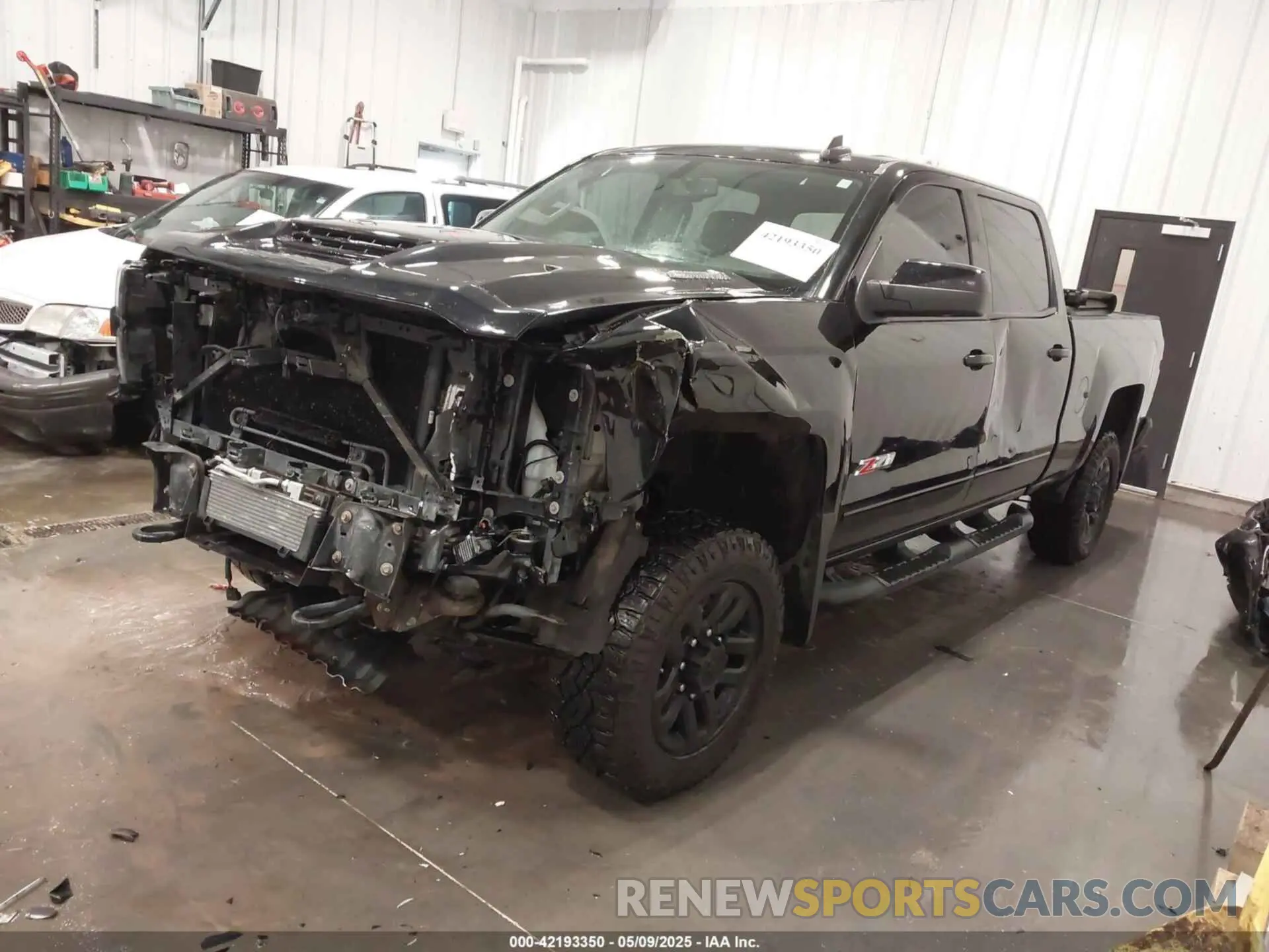 2 Photograph of a damaged car 1GC1KTEY3KF150098 CHEVROLET SILVERADO 2500HD 2019