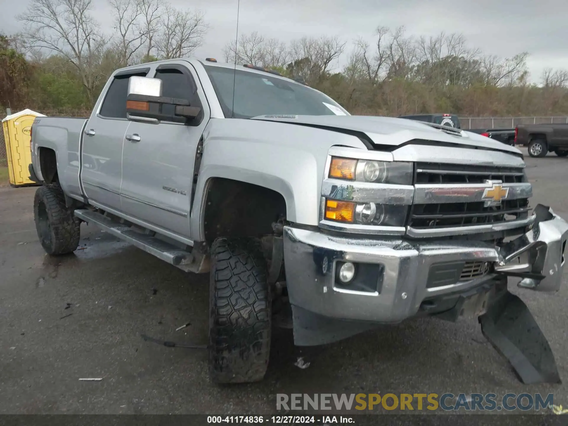 1 Photograph of a damaged car 1GC1KTEY4KF157917 CHEVROLET SILVERADO 2500HD 2019