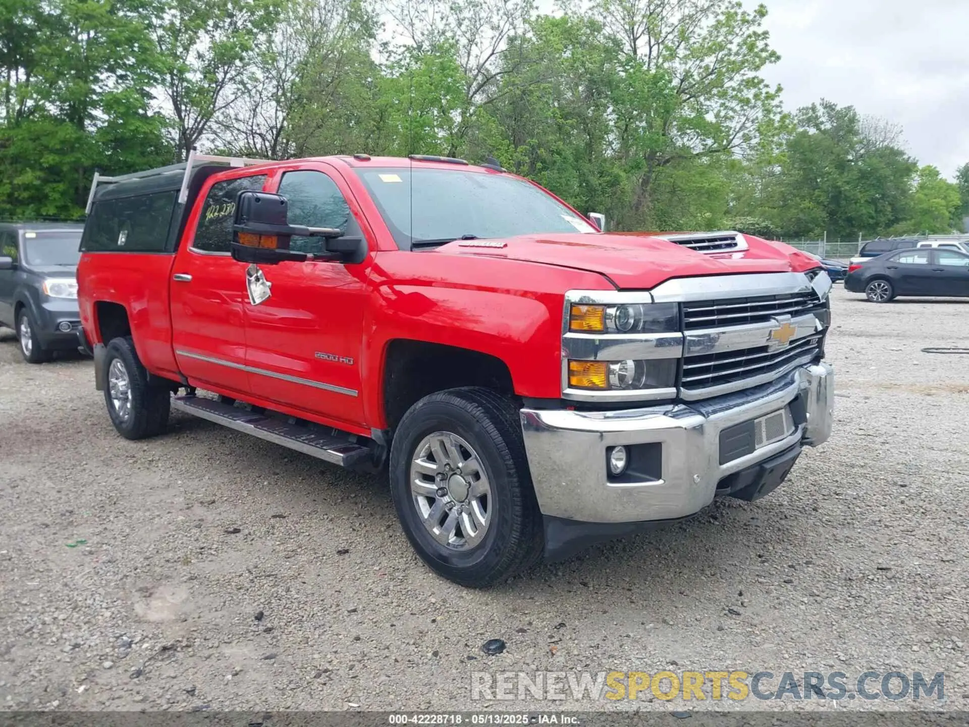 1 Photograph of a damaged car 1GC1KTEY5KF198704 CHEVROLET SILVERADO 2500HD 2019