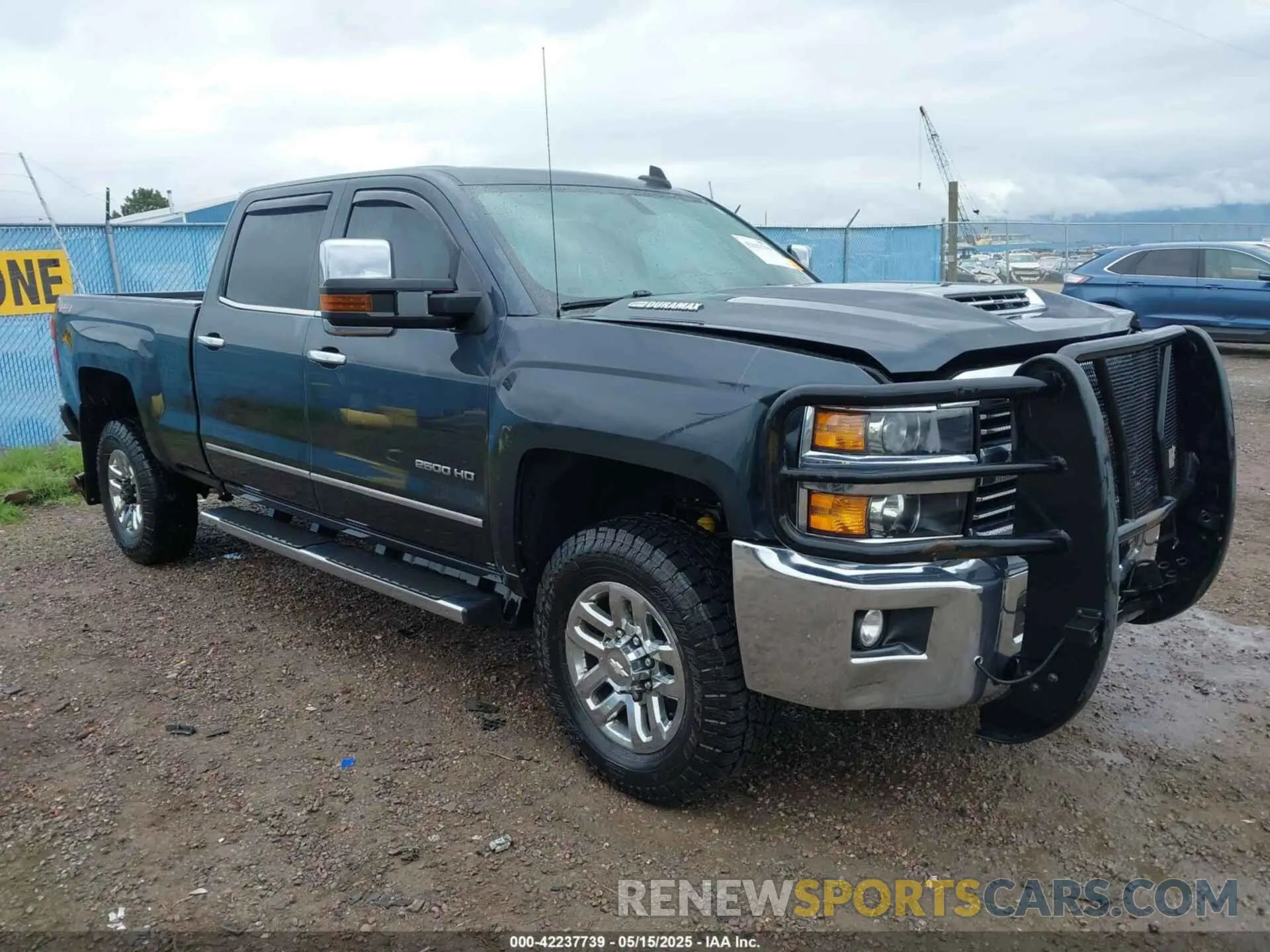1 Photograph of a damaged car 1GC1KTEY6KF152525 CHEVROLET SILVERADO 2500HD 2019