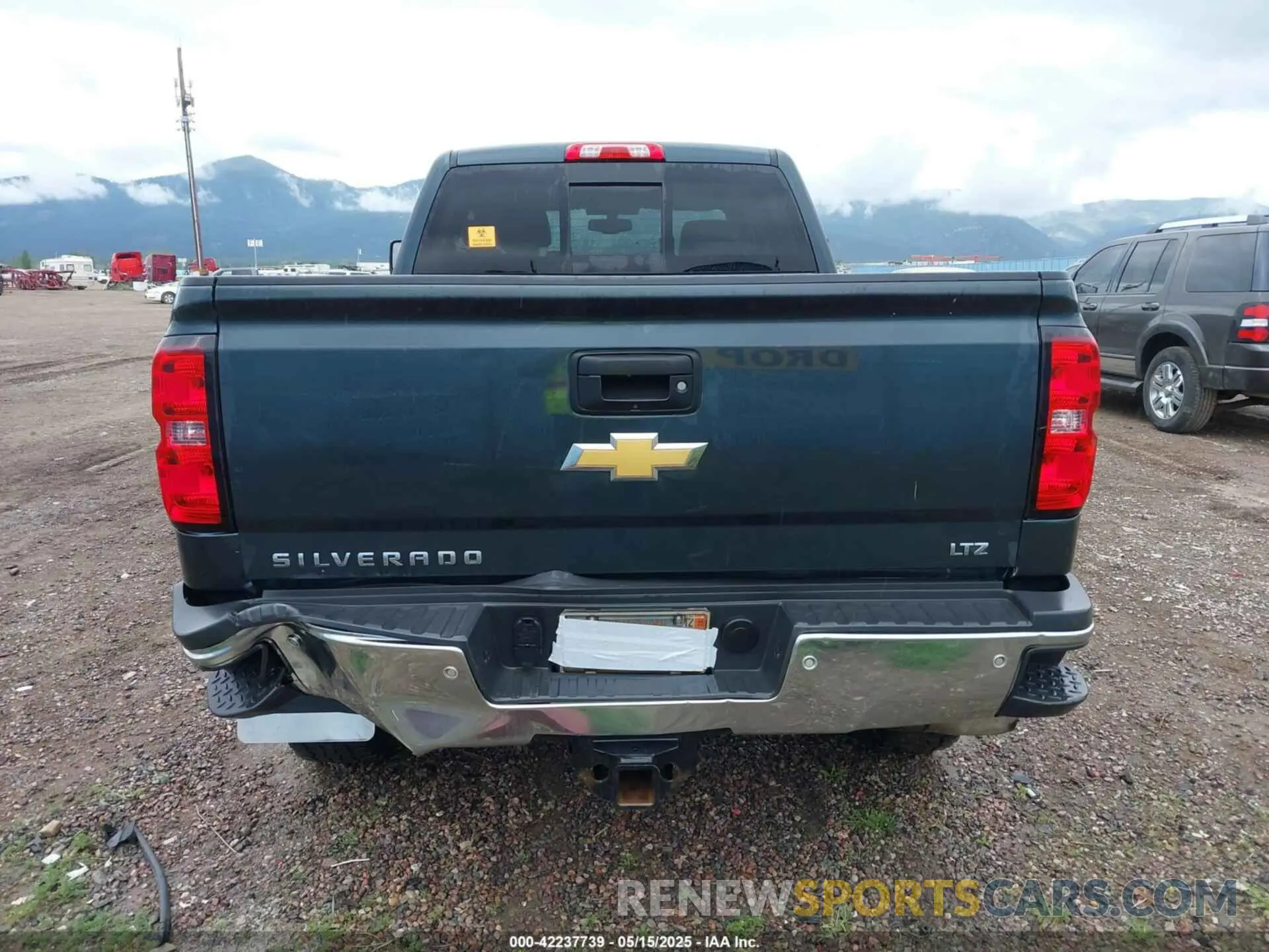 16 Photograph of a damaged car 1GC1KTEY6KF152525 CHEVROLET SILVERADO 2500HD 2019