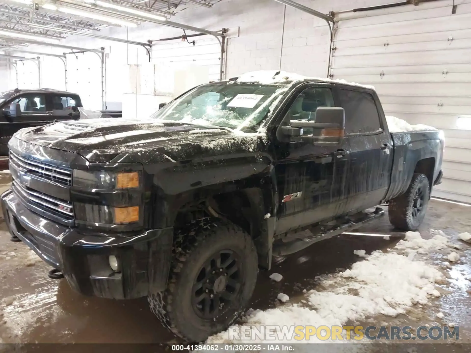 2 Photograph of a damaged car 1GC1KTEY6KF267304 CHEVROLET SILVERADO 2500HD 2019