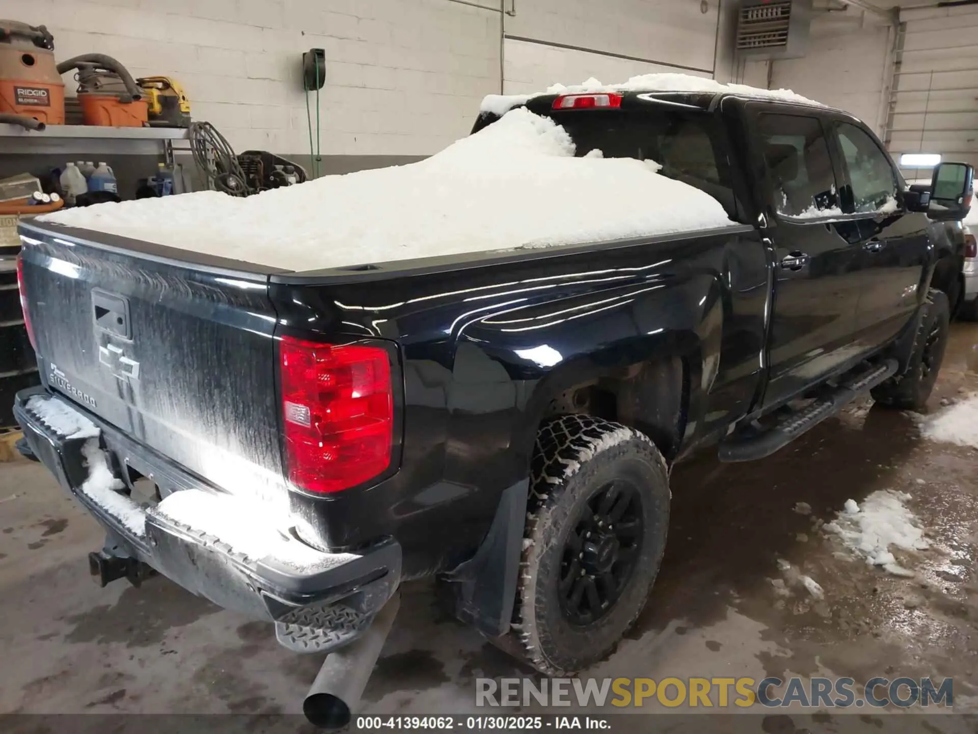 4 Photograph of a damaged car 1GC1KTEY6KF267304 CHEVROLET SILVERADO 2500HD 2019