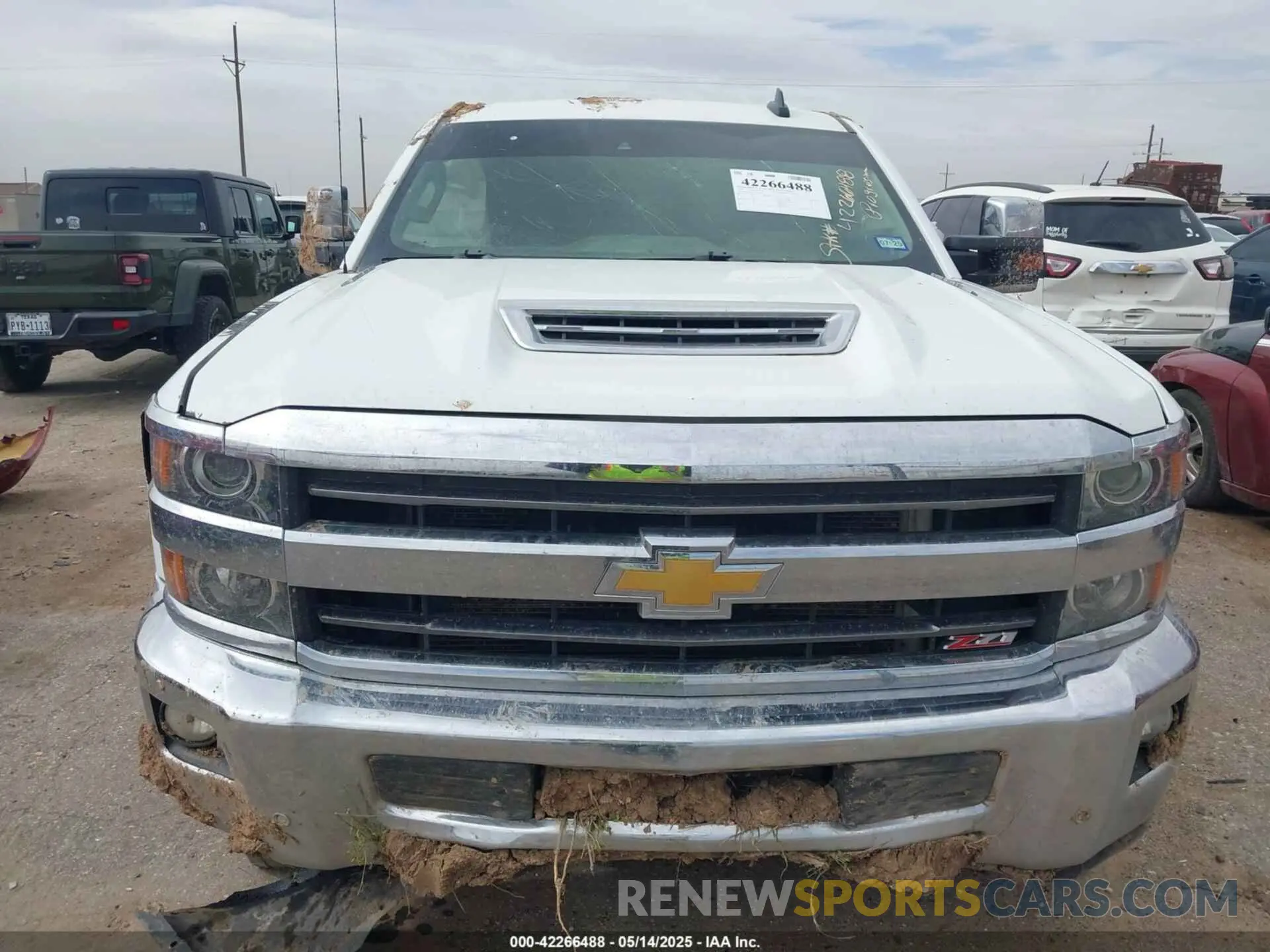 11 Photograph of a damaged car 1GC1KTEY7KF187154 CHEVROLET SILVERADO 2500HD 2019