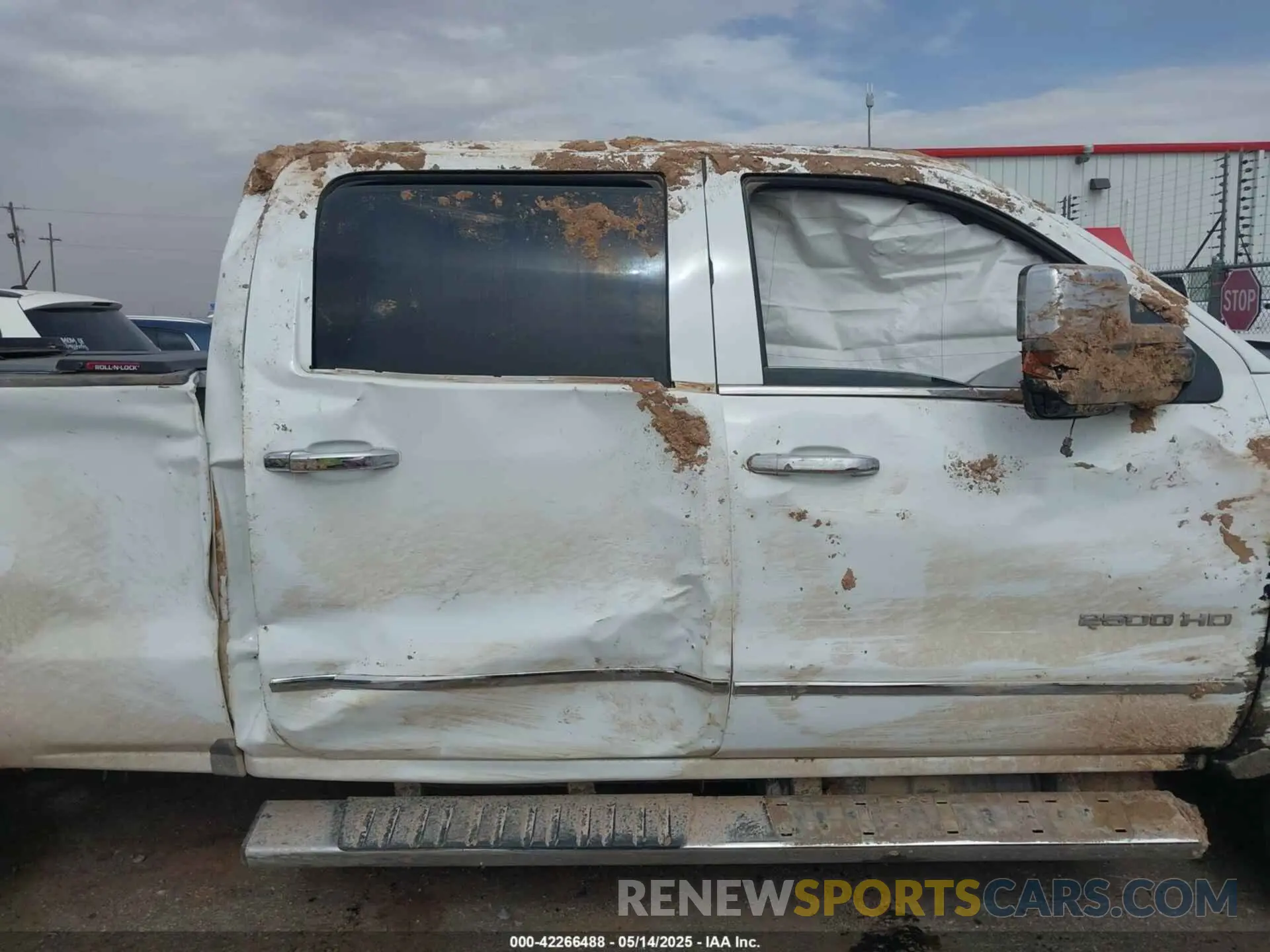 12 Photograph of a damaged car 1GC1KTEY7KF187154 CHEVROLET SILVERADO 2500HD 2019