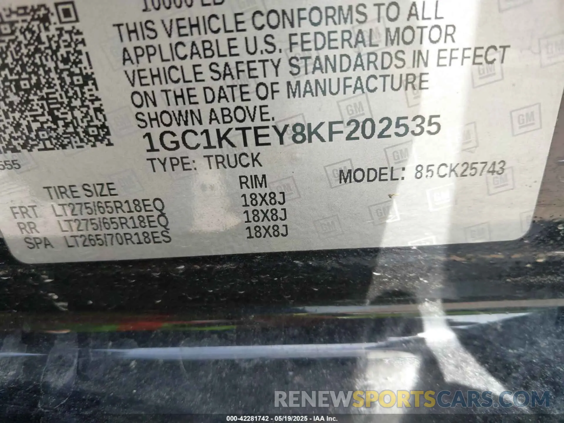 9 Photograph of a damaged car 1GC1KTEY8KF202535 CHEVROLET SILVERADO 2500HD 2019