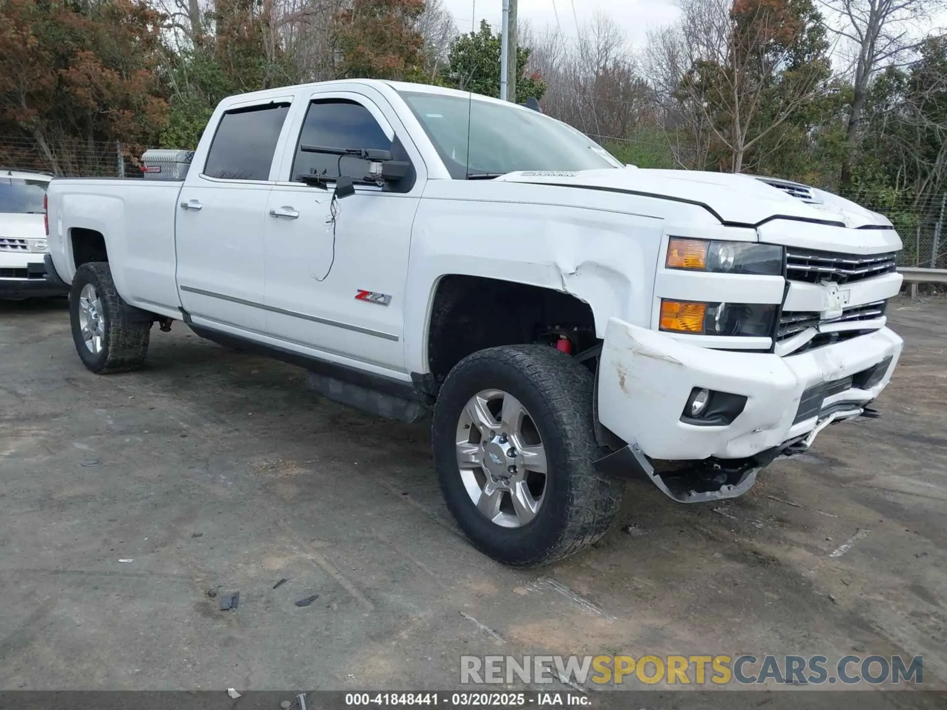 1 Photograph of a damaged car 1GC1KTEY8KF207492 CHEVROLET SILVERADO 2500HD 2019