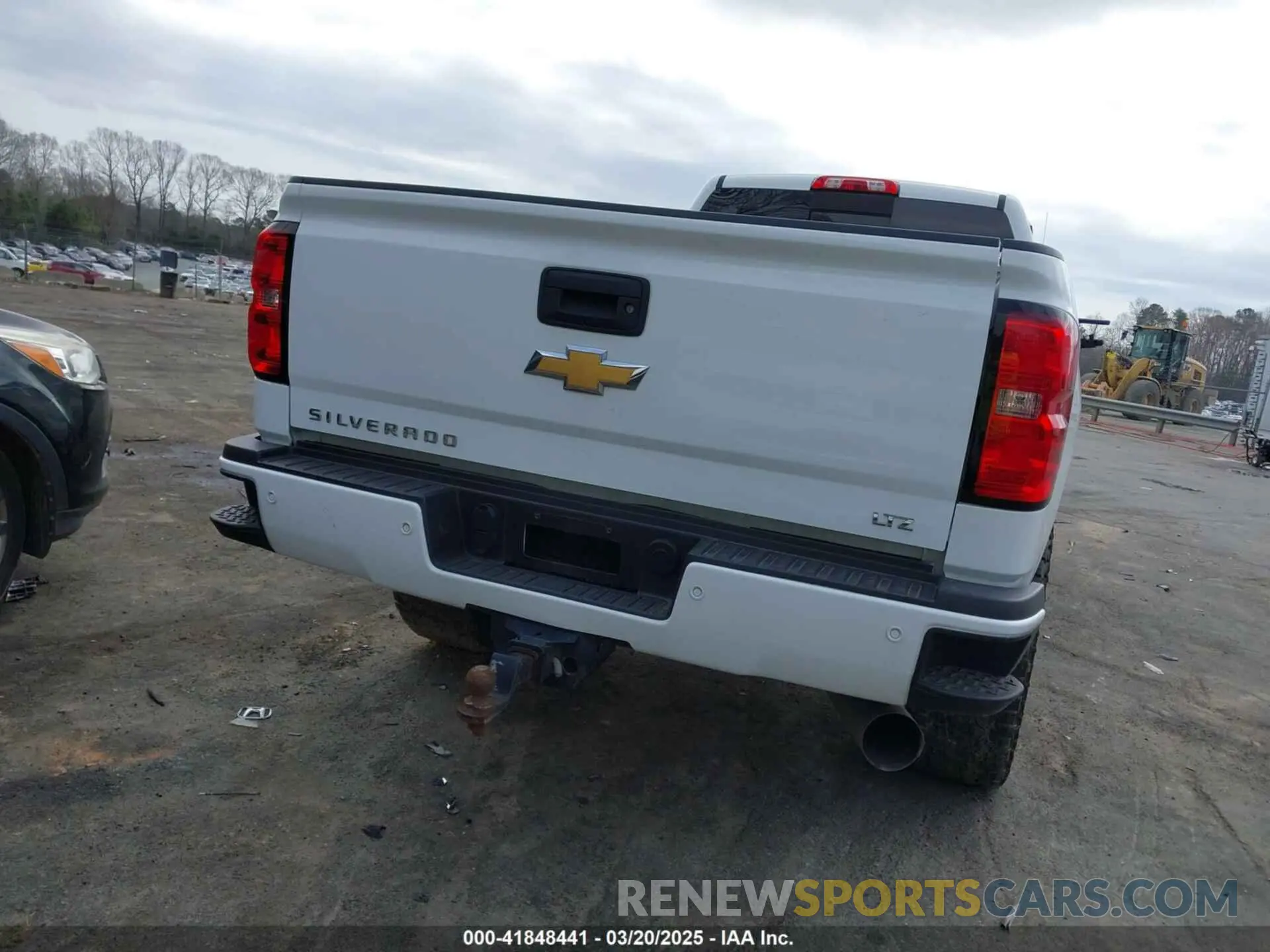 16 Photograph of a damaged car 1GC1KTEY8KF207492 CHEVROLET SILVERADO 2500HD 2019
