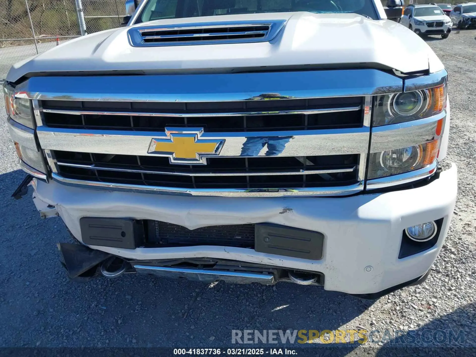 6 Photograph of a damaged car 1GC1KUEY8KF192515 CHEVROLET SILVERADO 2500HD 2019
