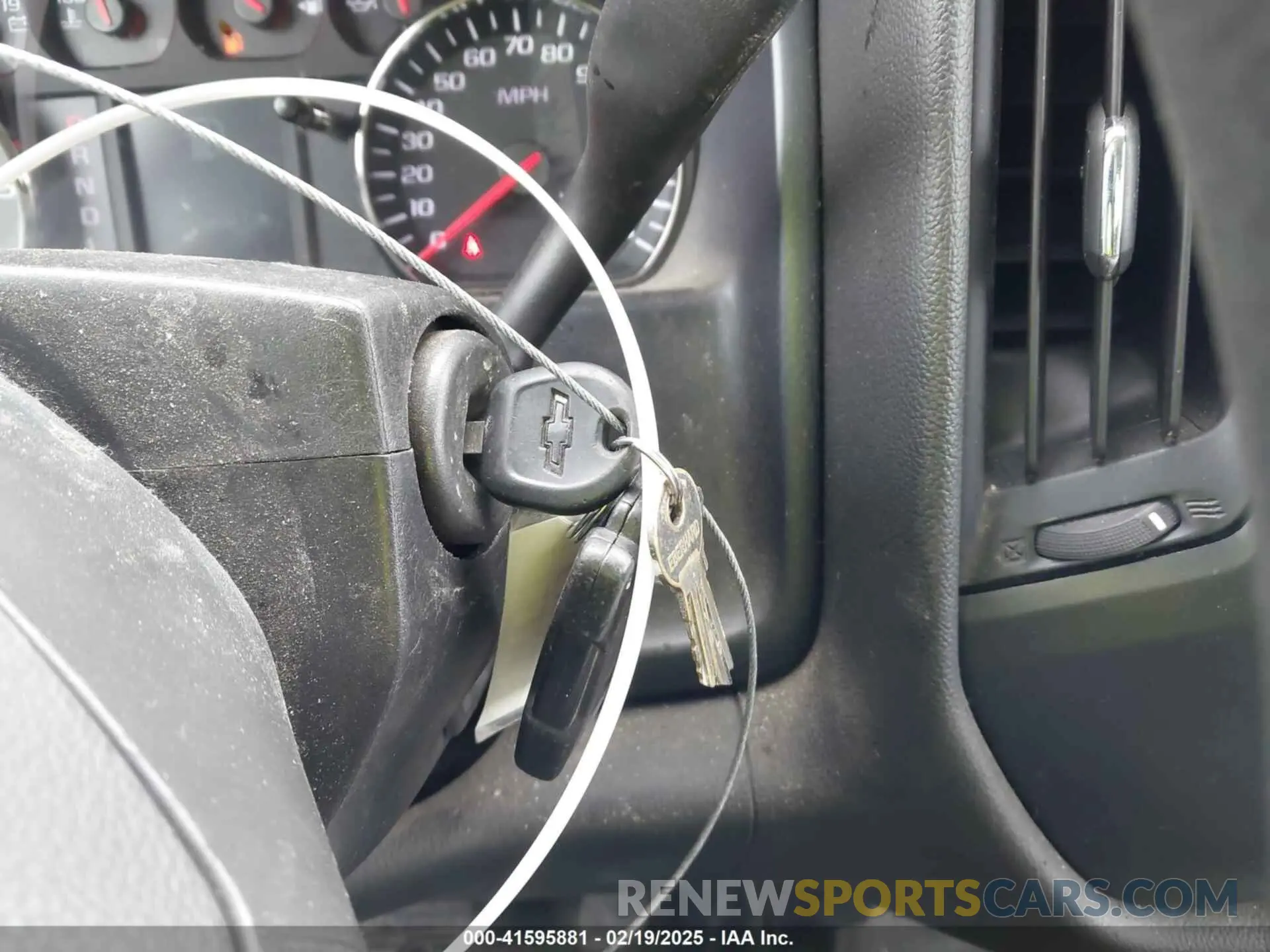 11 Photograph of a damaged car 2GB2CREG4K1221512 CHEVROLET SILVERADO 2500HD 2019