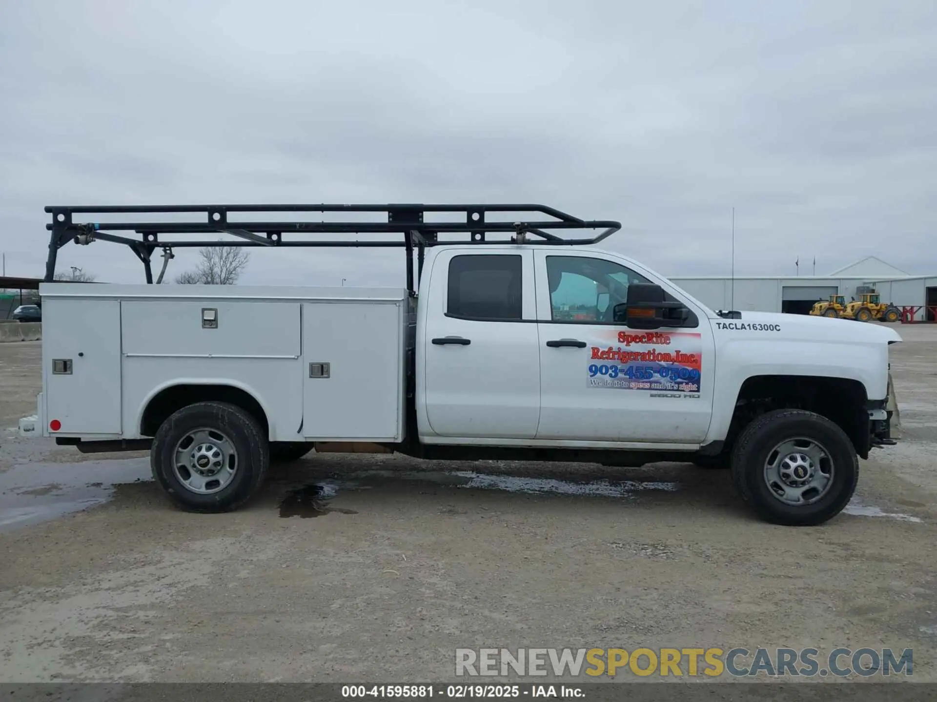 13 Photograph of a damaged car 2GB2CREG4K1221512 CHEVROLET SILVERADO 2500HD 2019