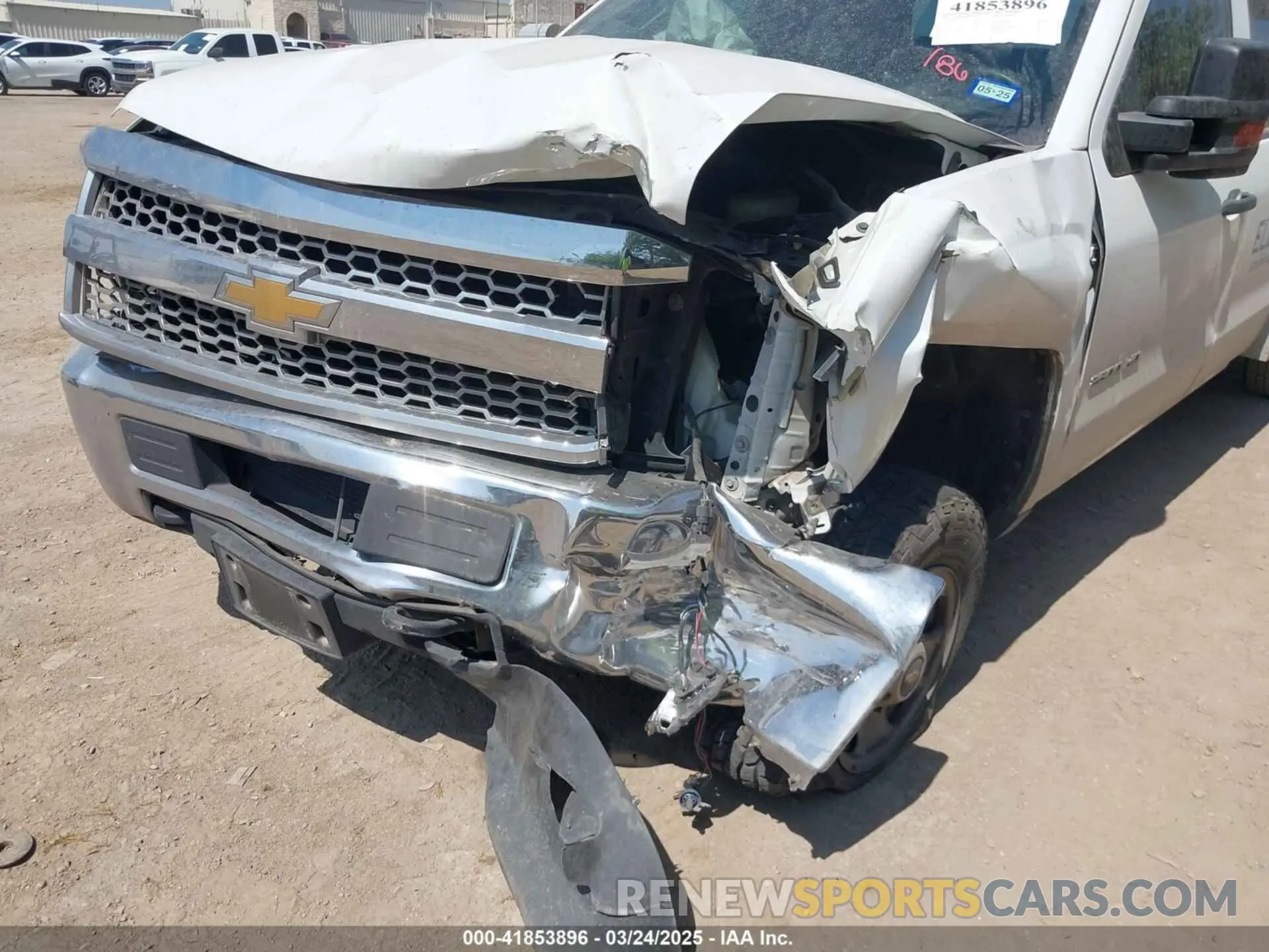6 Photograph of a damaged car 2GB2CREG8K1216202 CHEVROLET SILVERADO 2500HD 2019