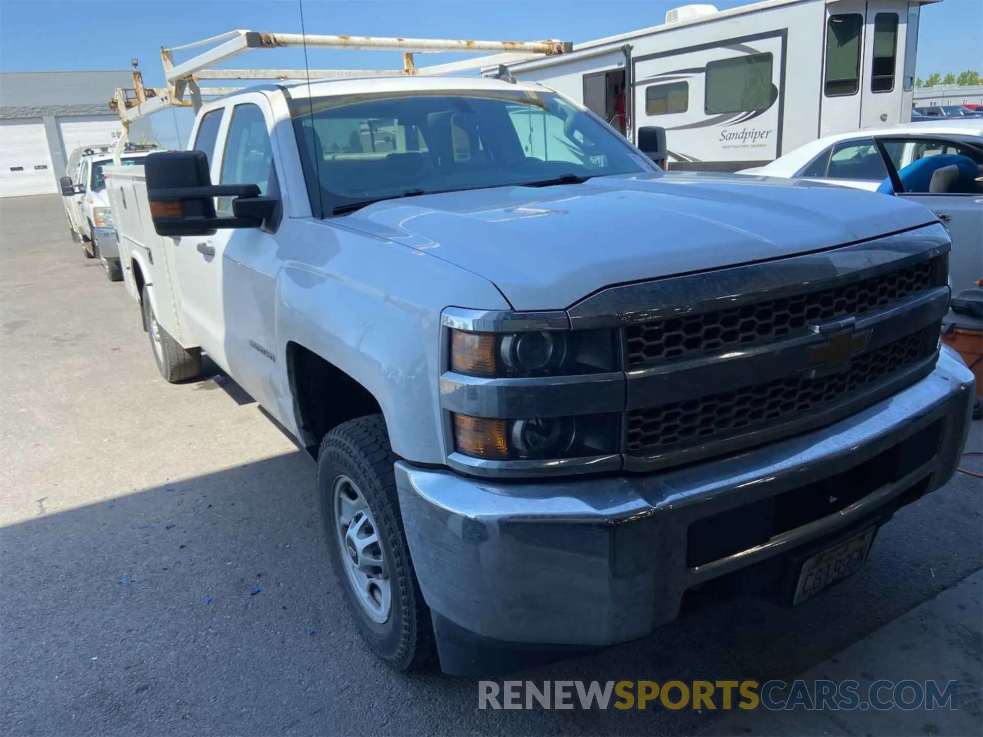 14 Photograph of a damaged car 2GB2KREG4K1117380 CHEVROLET SILVERADO 2500HD 2019