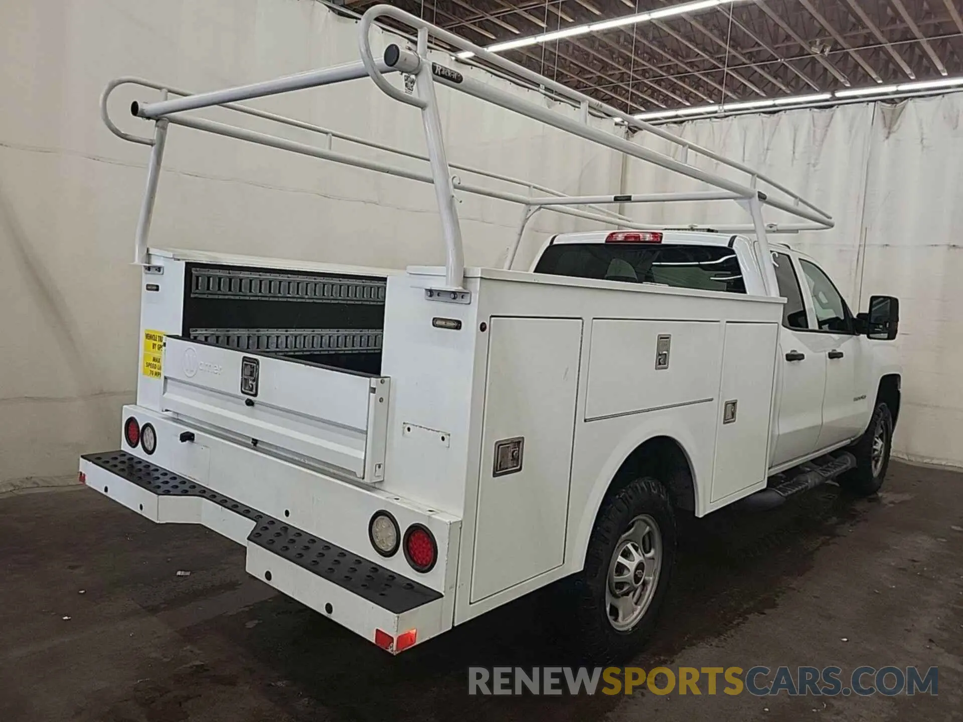 5 Photograph of a damaged car 2GB2KREG6K1188046 CHEVROLET SILVERADO 2500HD 2019