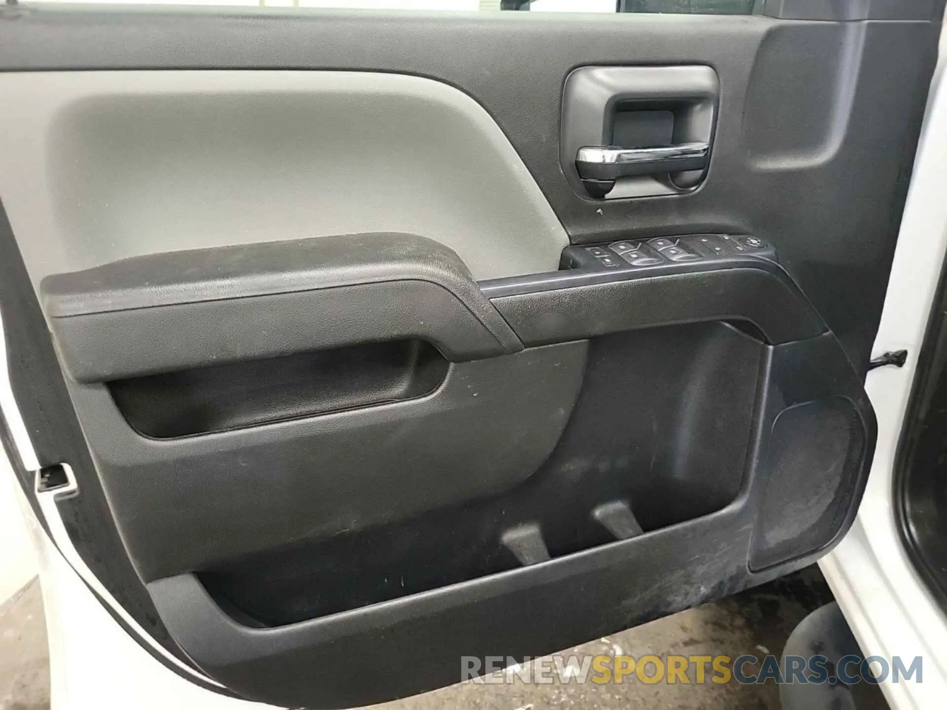 7 Photograph of a damaged car 2GB2KREG6K1188046 CHEVROLET SILVERADO 2500HD 2019