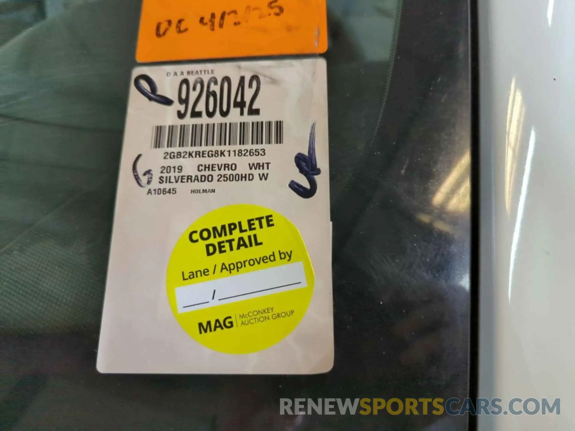 2 Photograph of a damaged car 2GB2KREG8K1182653 CHEVROLET SILVERADO 2500HD 2019