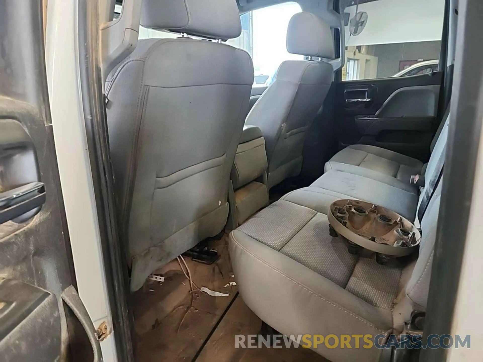 22 Photograph of a damaged car 2GB2KREG8K1207017 CHEVROLET SILVERADO 2500HD 2019