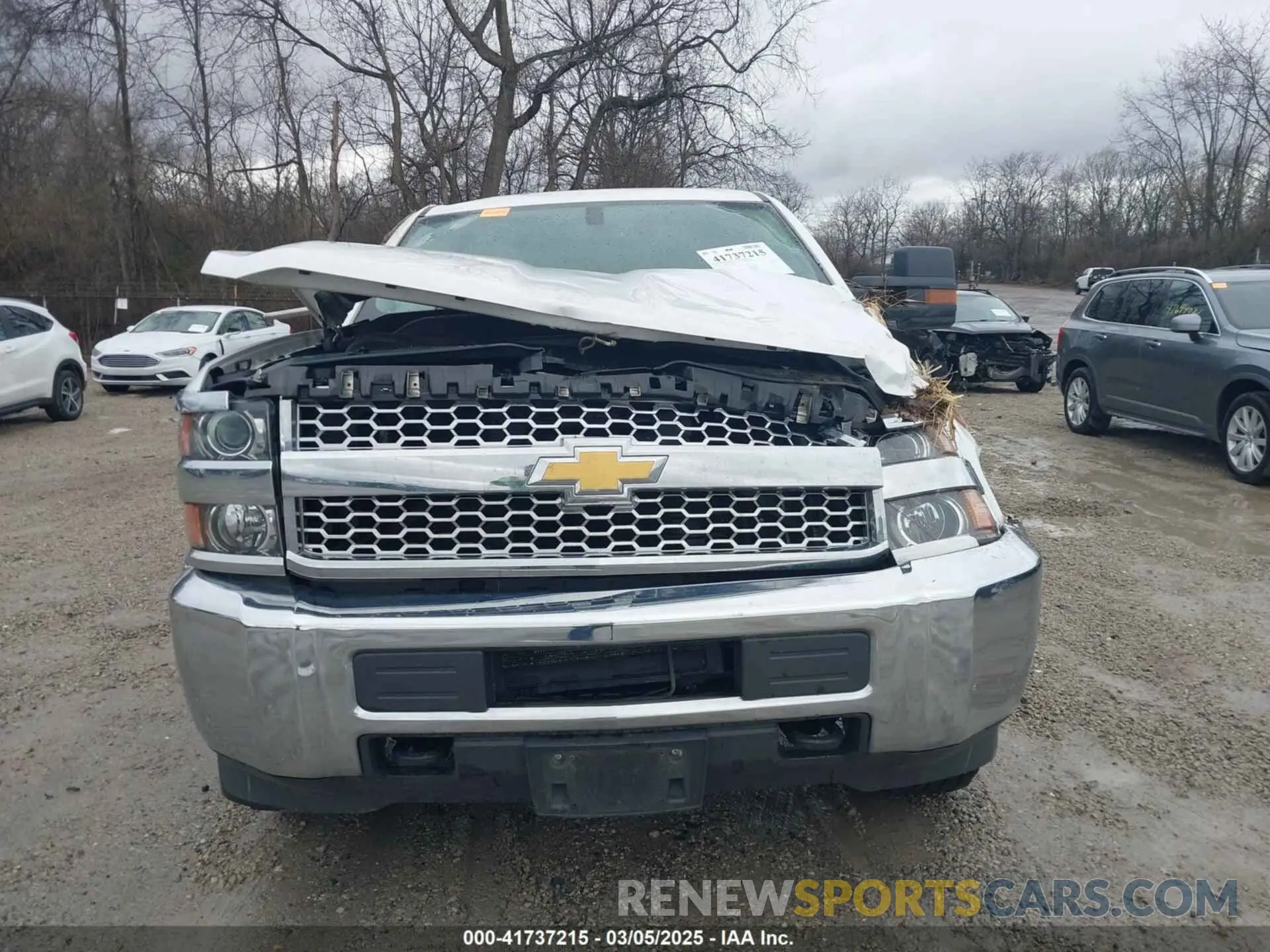 13 Photograph of a damaged car 2GC2CREG0K1232048 CHEVROLET SILVERADO 2500HD 2019