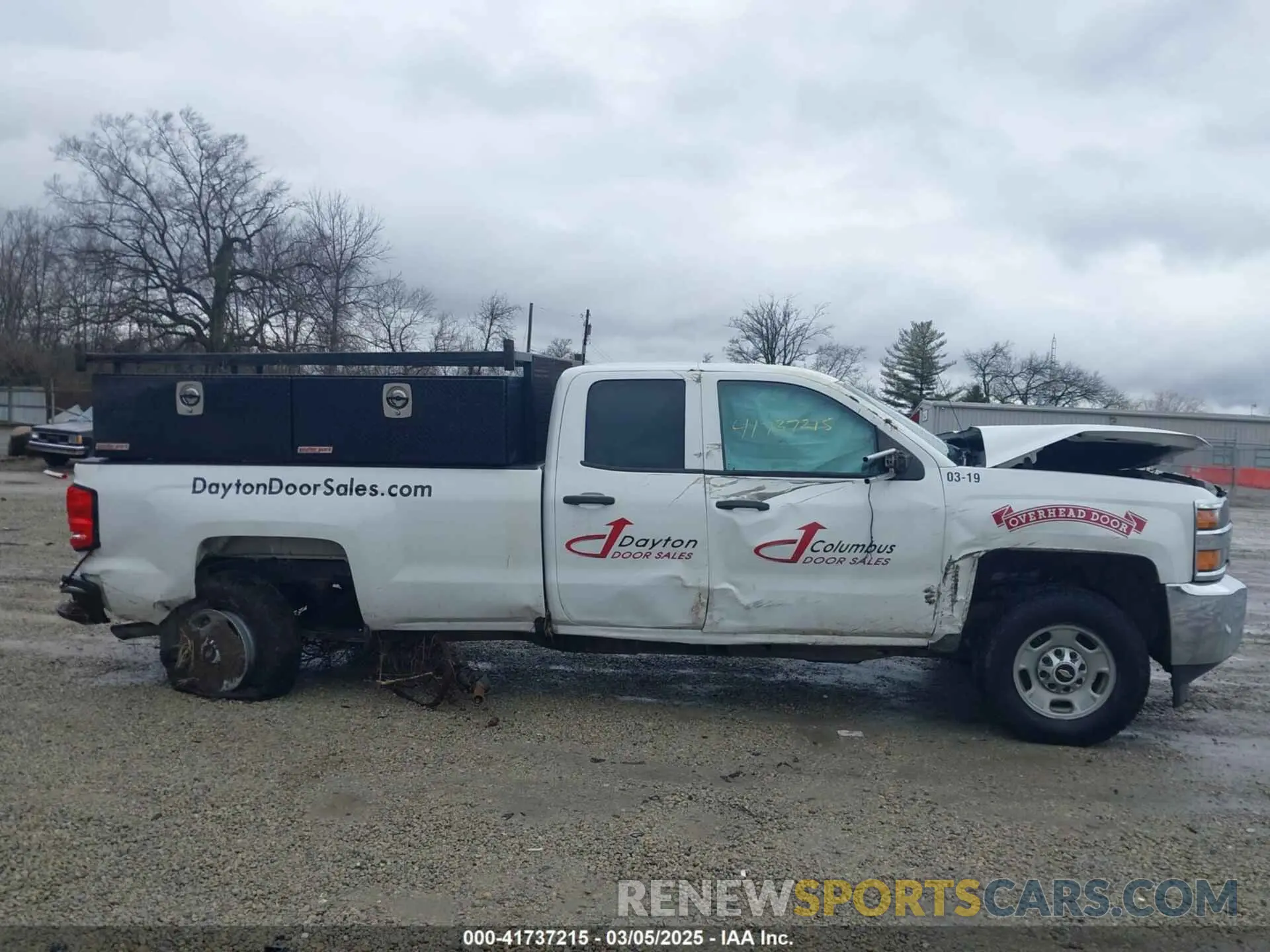 14 Photograph of a damaged car 2GC2CREG0K1232048 CHEVROLET SILVERADO 2500HD 2019