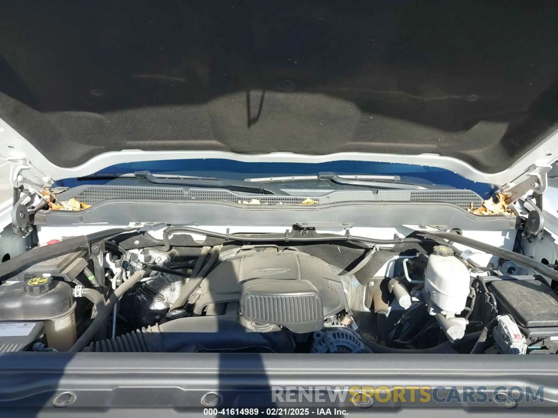 10 Photograph of a damaged car 2GC2CREG1K1135926 CHEVROLET SILVERADO 2500HD 2019