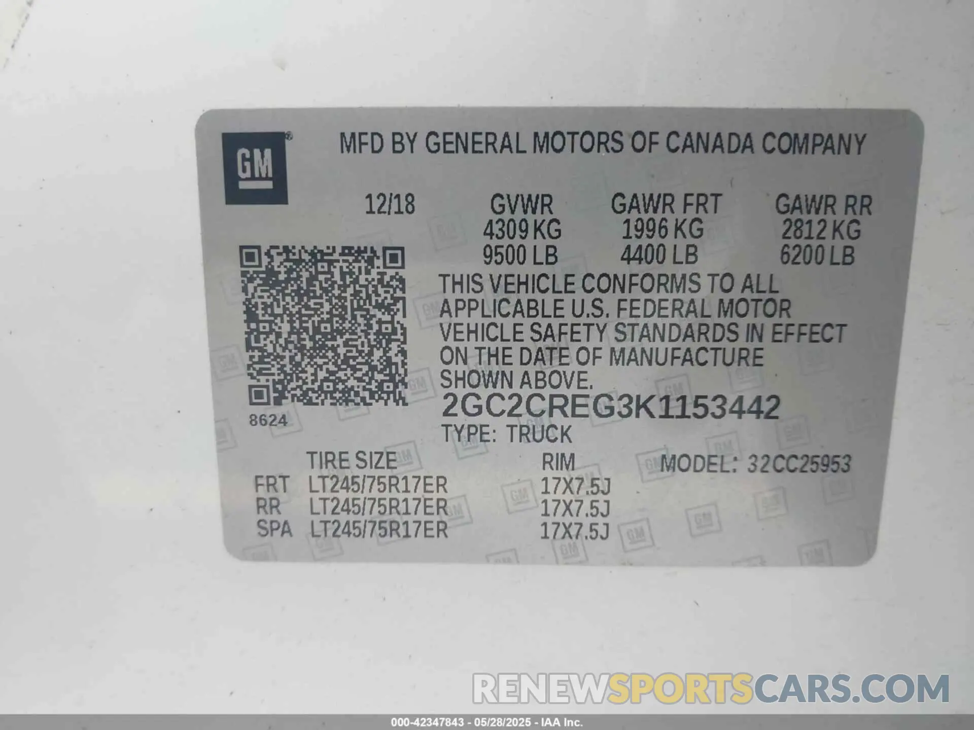 9 Photograph of a damaged car 2GC2CREG3K1153442 CHEVROLET SILVERADO 2500HD 2019