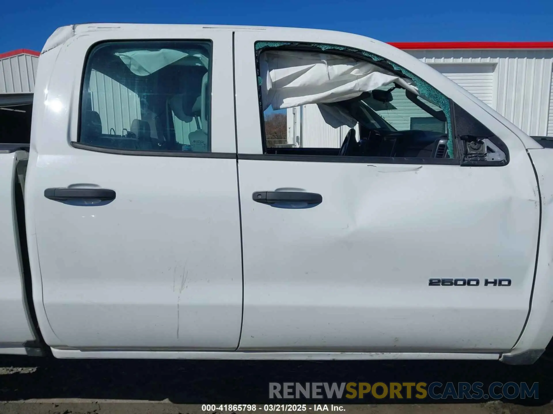14 Photograph of a damaged car 2GC2CREG7K1151354 CHEVROLET SILVERADO 2500HD 2019