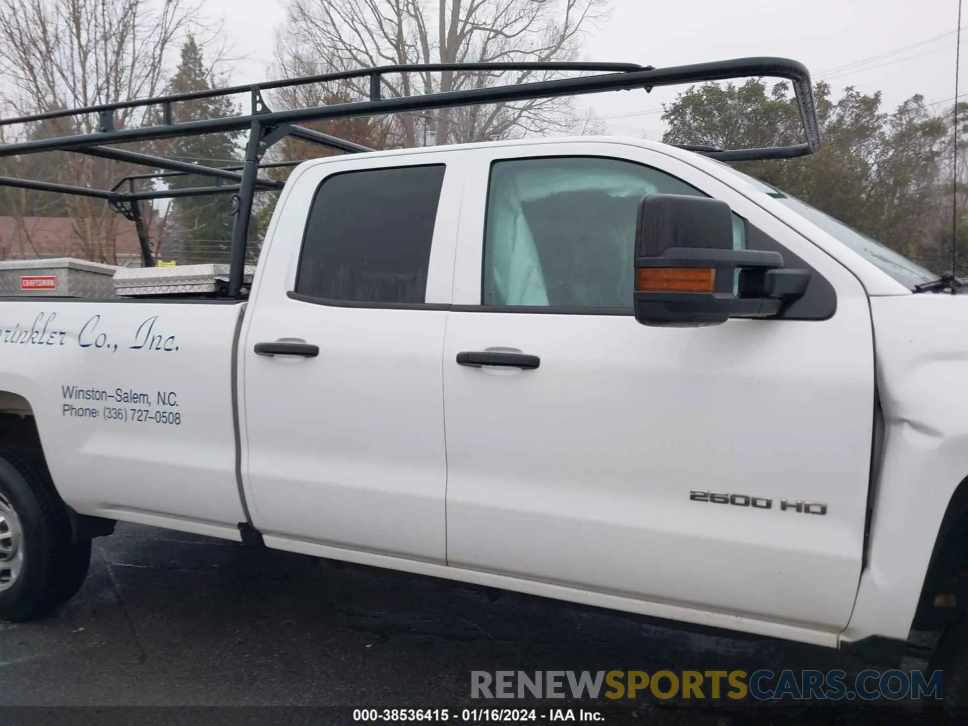 13 Photograph of a damaged car 2GC2CREGXK1137979 CHEVROLET SILVERADO 2500HD 2019