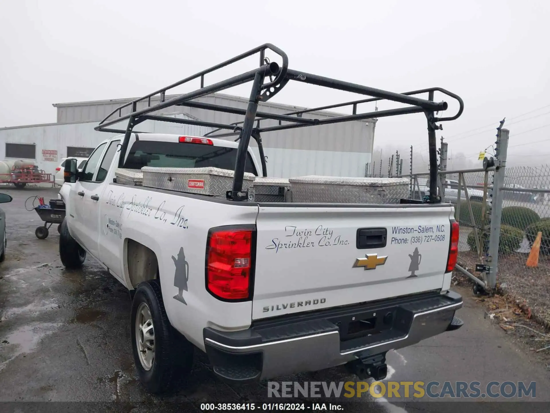 3 Photograph of a damaged car 2GC2CREGXK1137979 CHEVROLET SILVERADO 2500HD 2019