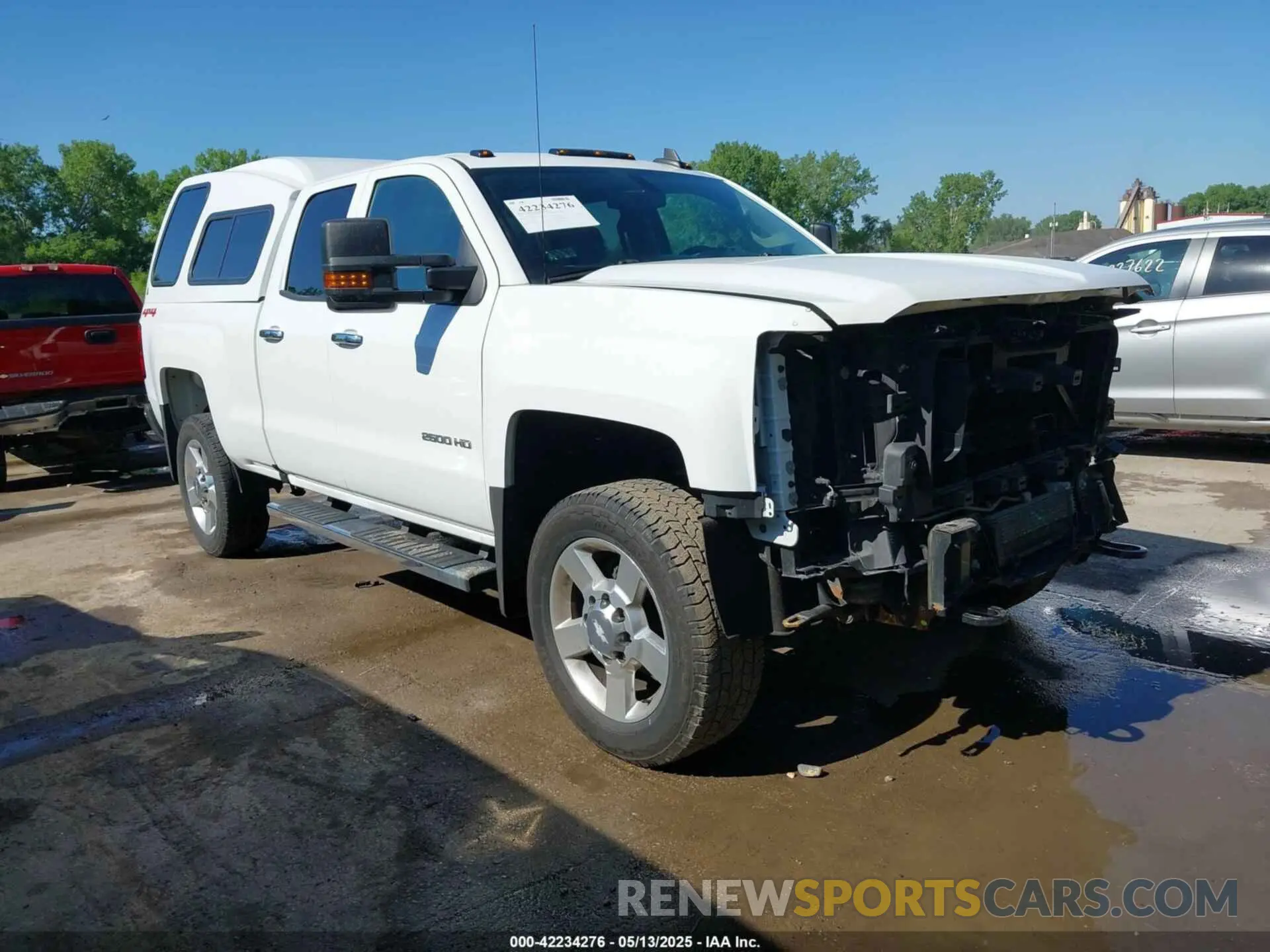 1 Photograph of a damaged car 2GC2KREG0K1179578 CHEVROLET SILVERADO 2500HD 2019