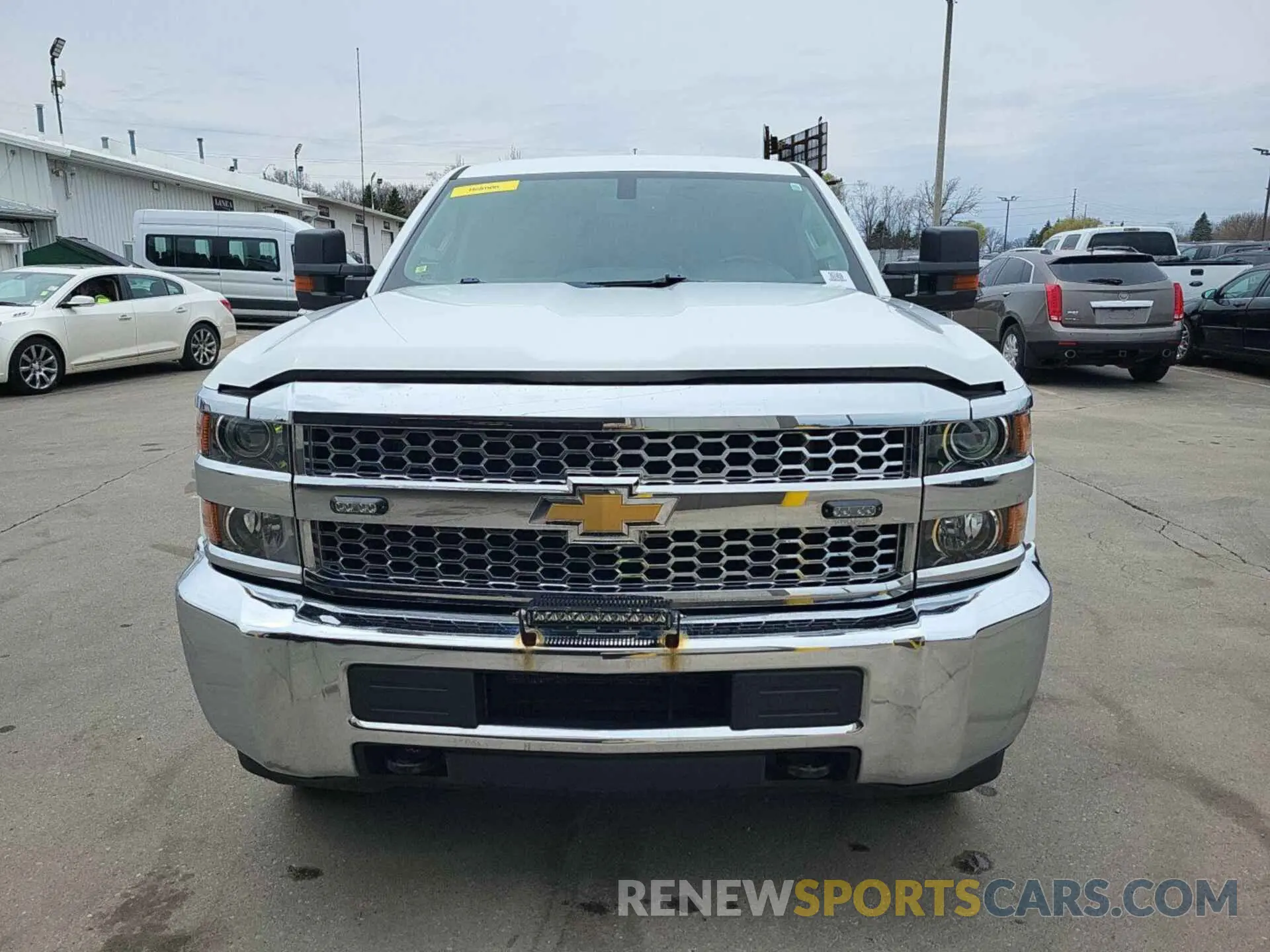 13 Photograph of a damaged car 2GC2KREG0K1189088 CHEVROLET SILVERADO 2500HD 2019