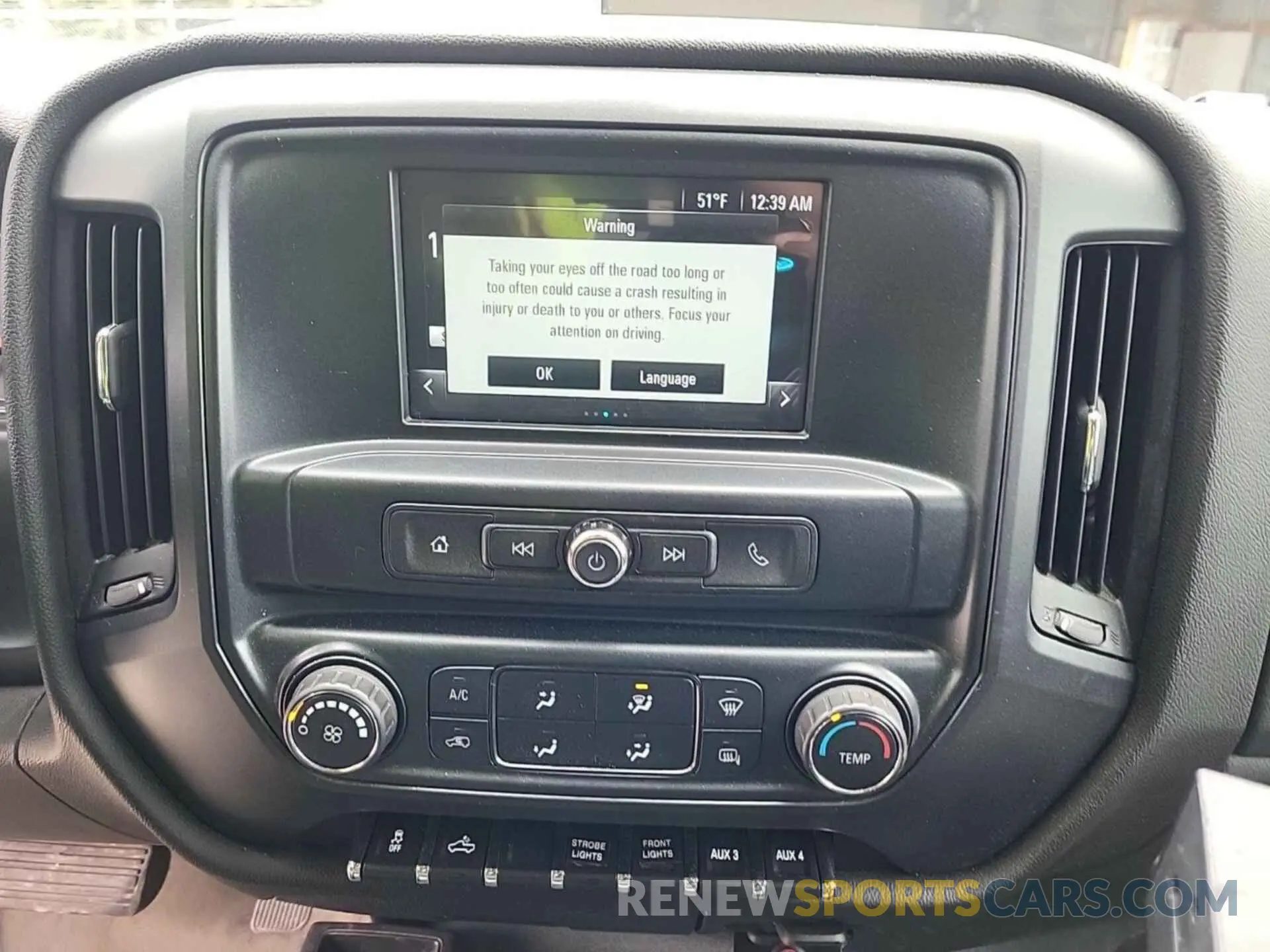15 Photograph of a damaged car 2GC2KREG0K1189088 CHEVROLET SILVERADO 2500HD 2019