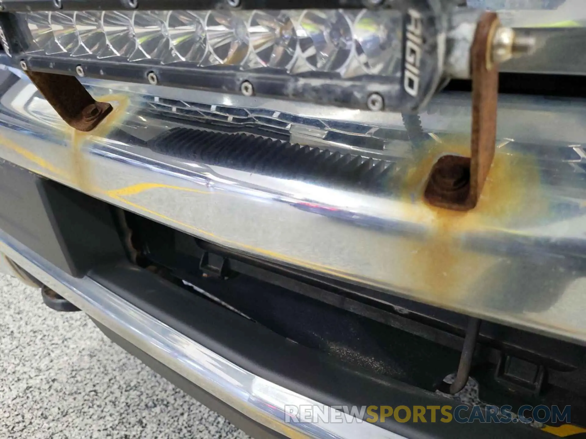 27 Photograph of a damaged car 2GC2KREG0K1189088 CHEVROLET SILVERADO 2500HD 2019