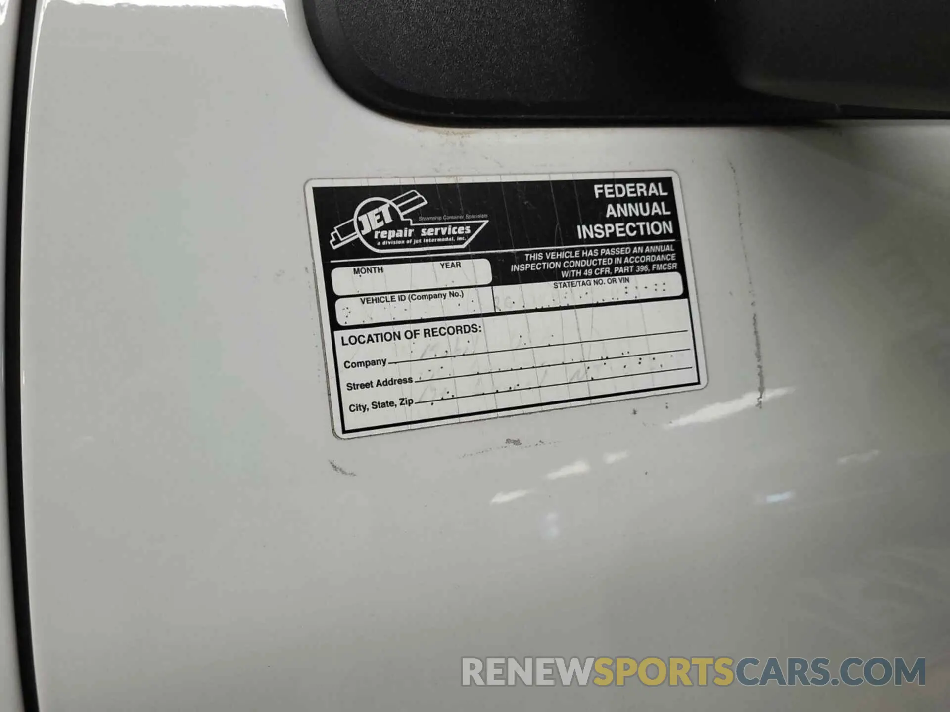 29 Photograph of a damaged car 2GC2KREG0K1189088 CHEVROLET SILVERADO 2500HD 2019