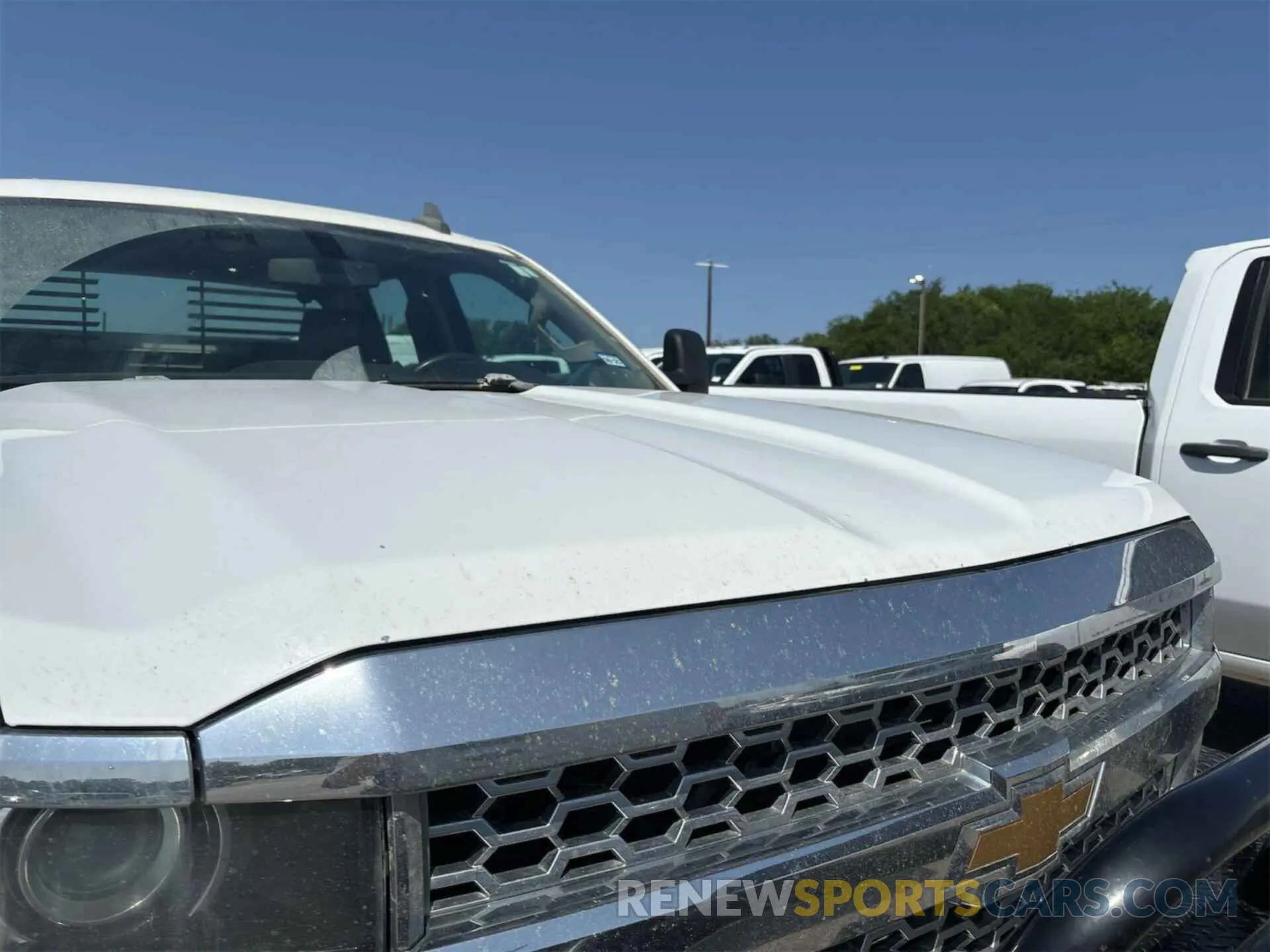5 Photograph of a damaged car 2GC2KREG2K1167836 CHEVROLET SILVERADO 2500HD 2019