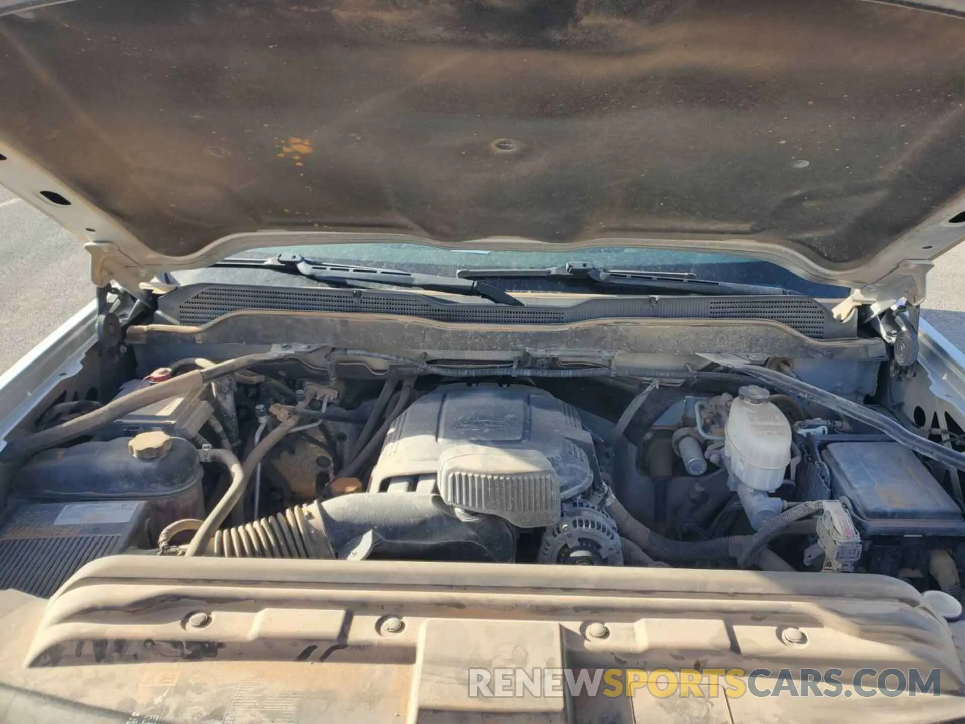 5 Photograph of a damaged car 2GC2KREG2K1196656 CHEVROLET SILVERADO 2500HD 2019