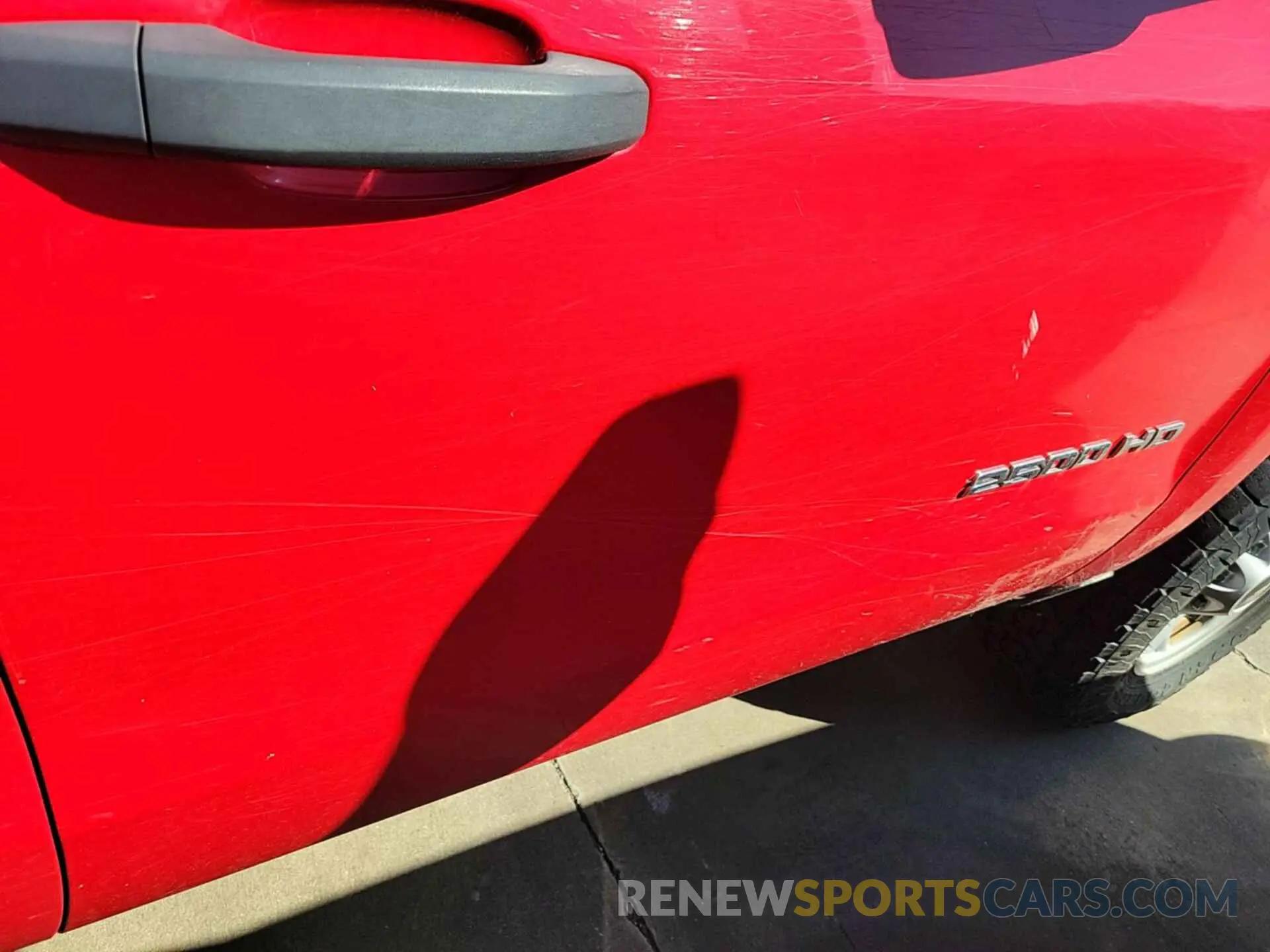 26 Photograph of a damaged car 2GC2KREG2K1202293 CHEVROLET SILVERADO 2500HD 2019