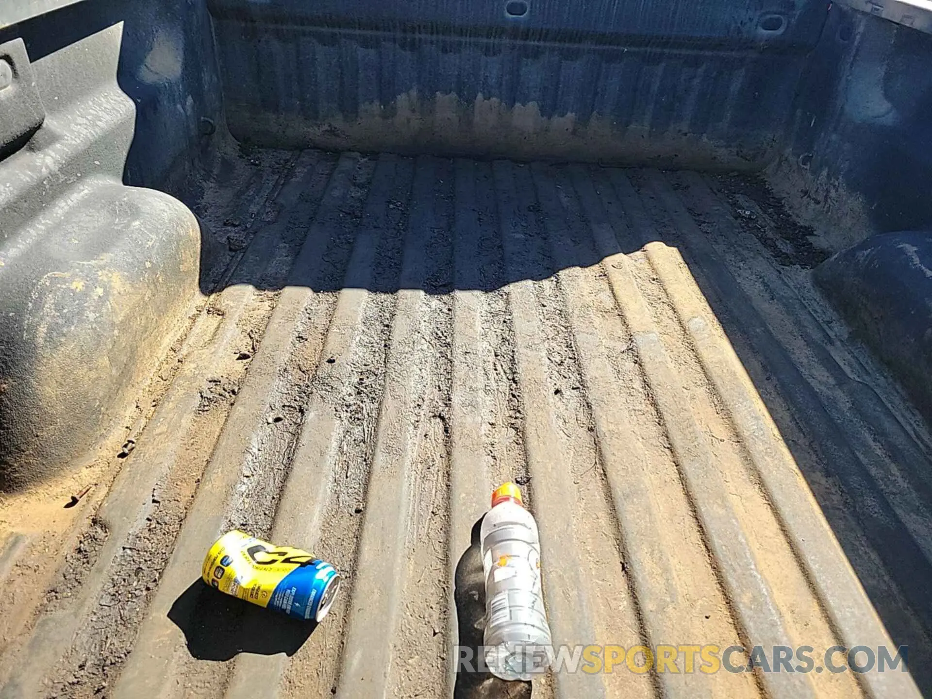 37 Photograph of a damaged car 2GC2KREG2K1202293 CHEVROLET SILVERADO 2500HD 2019