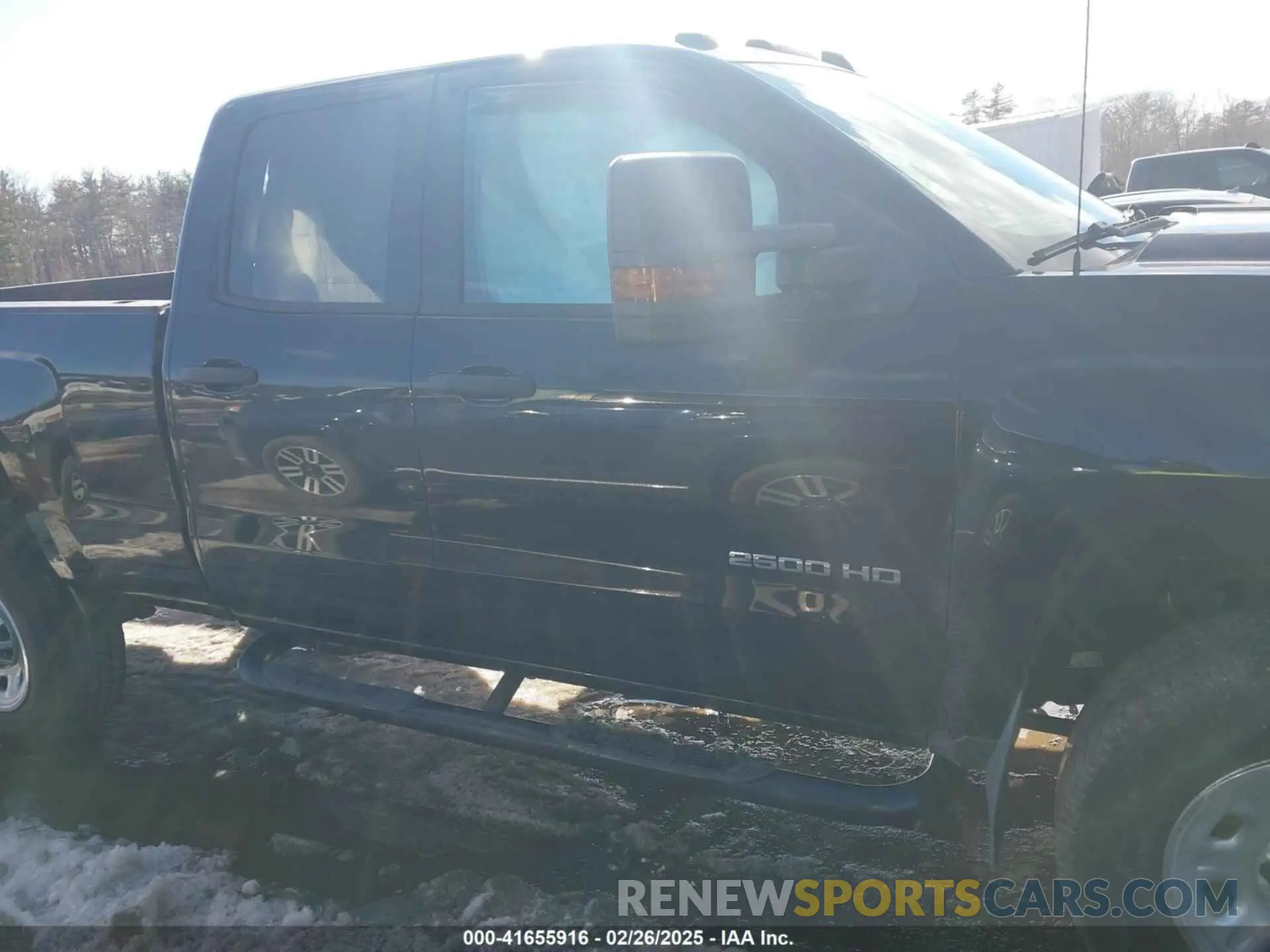 14 Photograph of a damaged car 2GC2KREG3K1216235 CHEVROLET SILVERADO 2500HD 2019